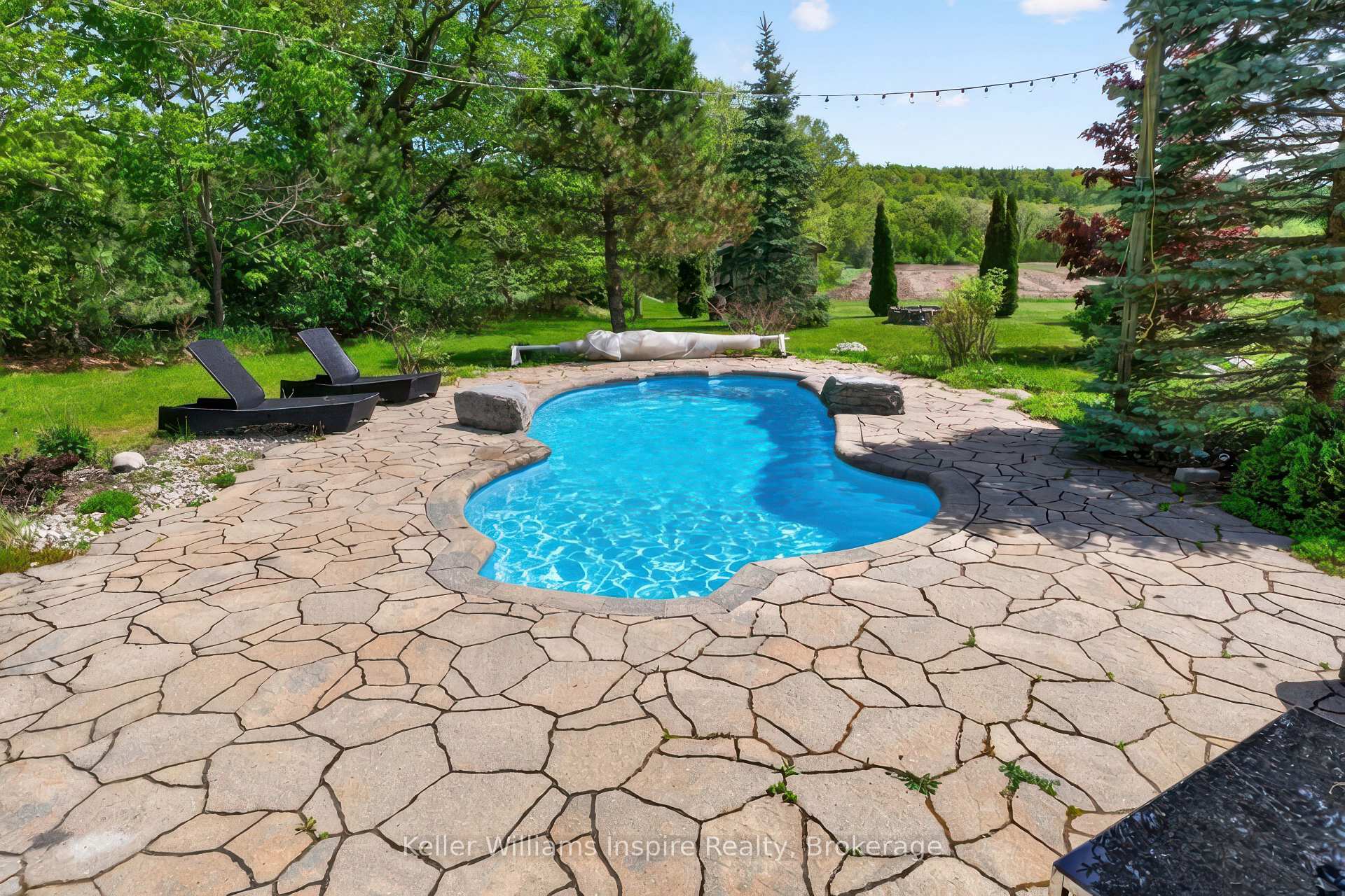 Photo 41 of 849 Oak Lake Road, Quinte West, Sidney Ward — HOMEH