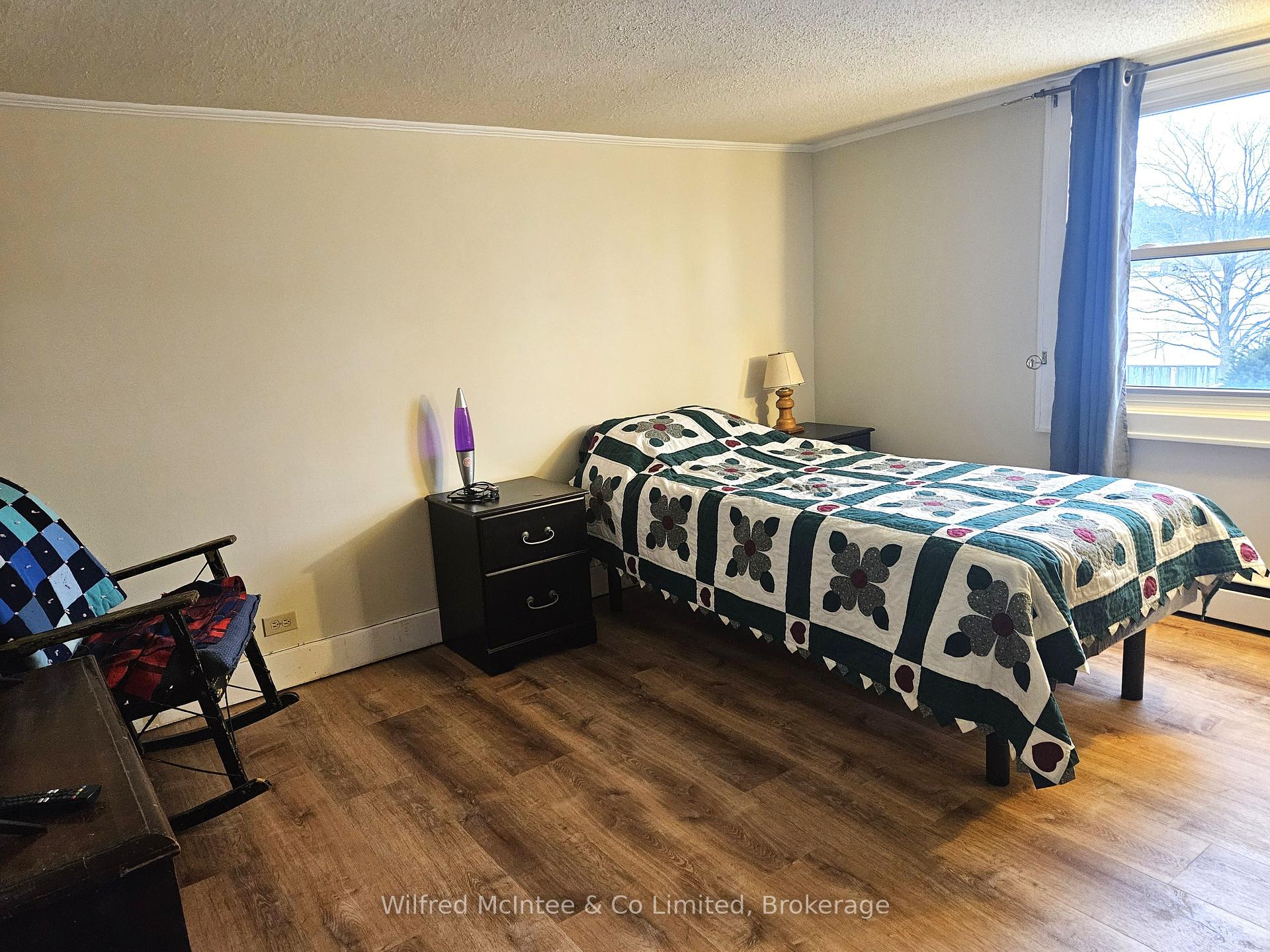 Photo 12 of 958 6TH Avenue W, Owen Sound — HOMEH