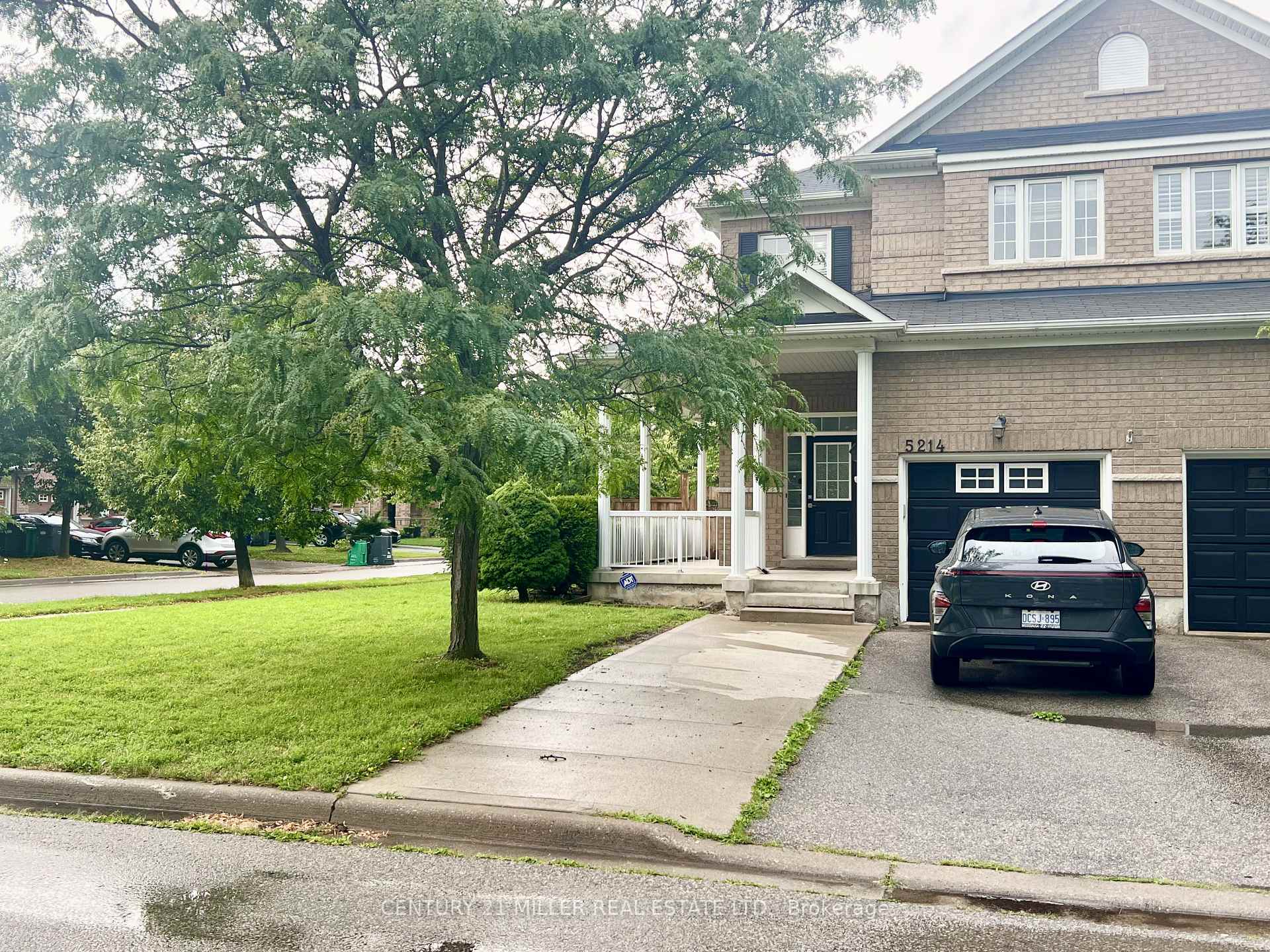 Photo 3 of 5214 Preservation Circle, Mississauga, Churchill Meadows — HOMEH