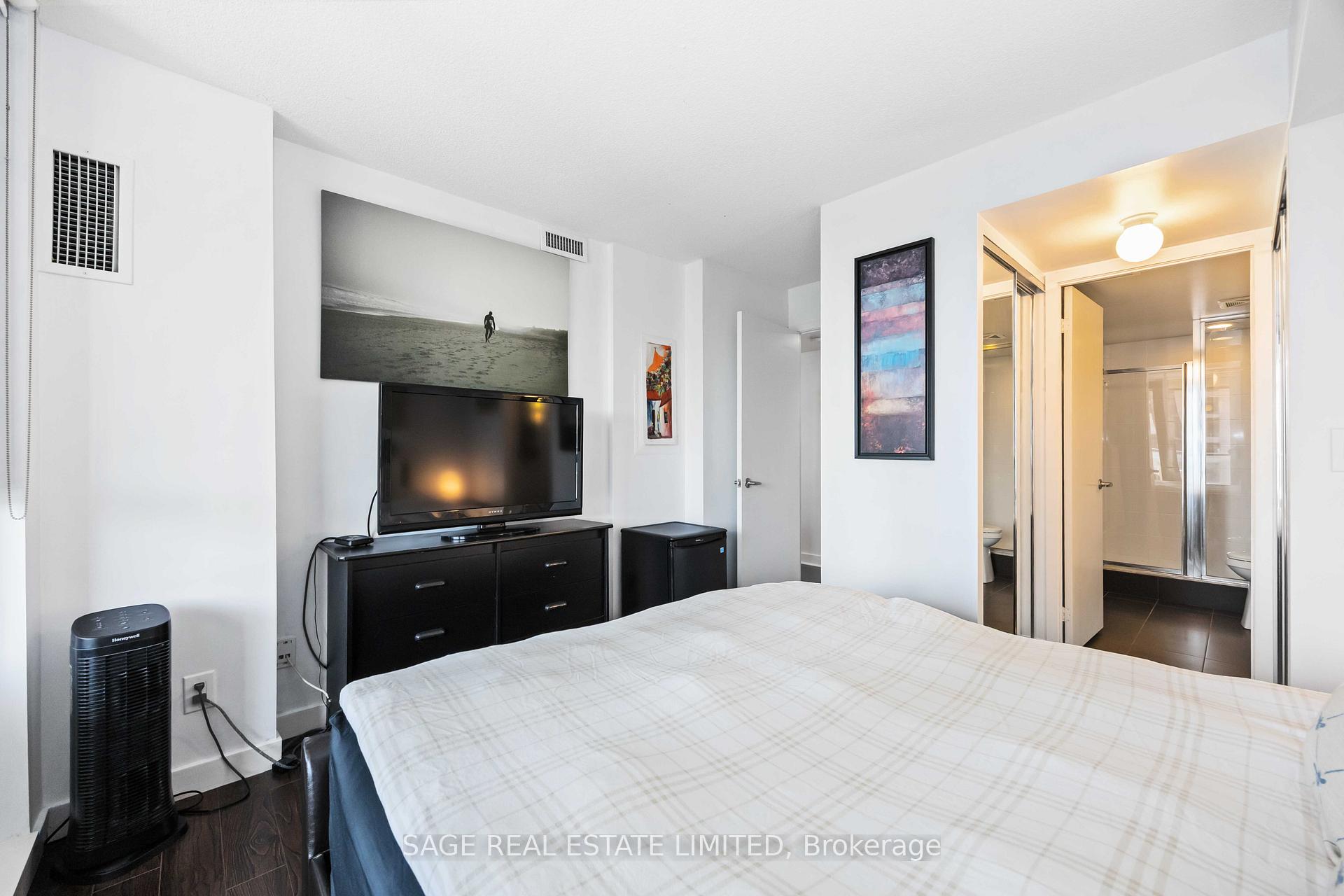 Photo 15 of Unit 1115, 320 Richmond Street E, Toronto, Moss Park — HOMEH