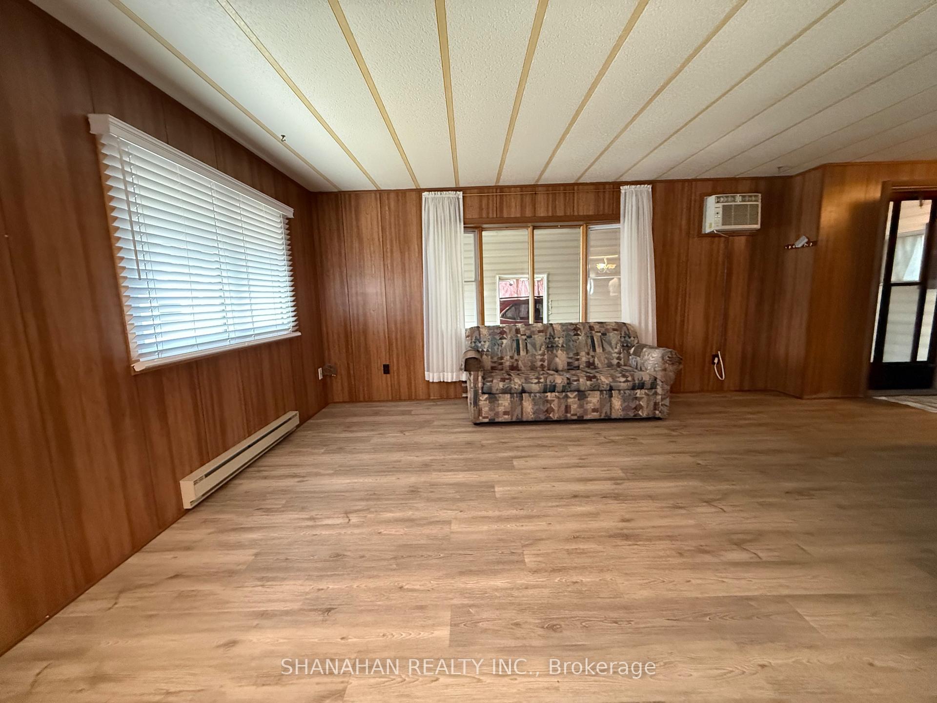 Photo 7 of 10 Velma Street, Strathroy-Caradoc, Rural Strathroy-Caradoc — HOMEH