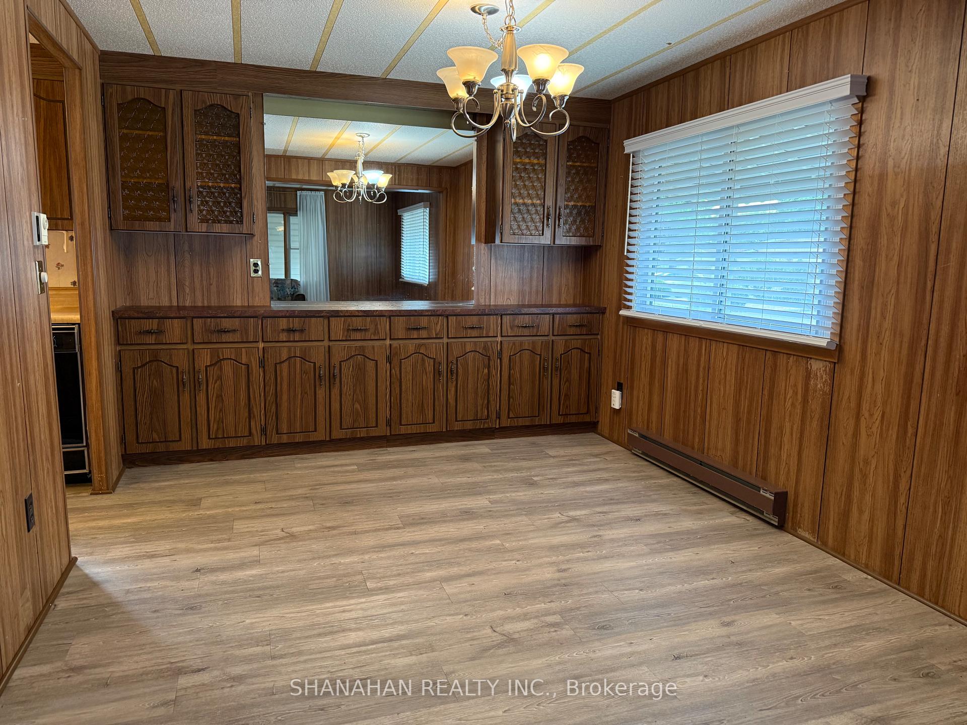 Photo 10 of 10 Velma Street, Strathroy-Caradoc, Rural Strathroy-Caradoc — HOMEH