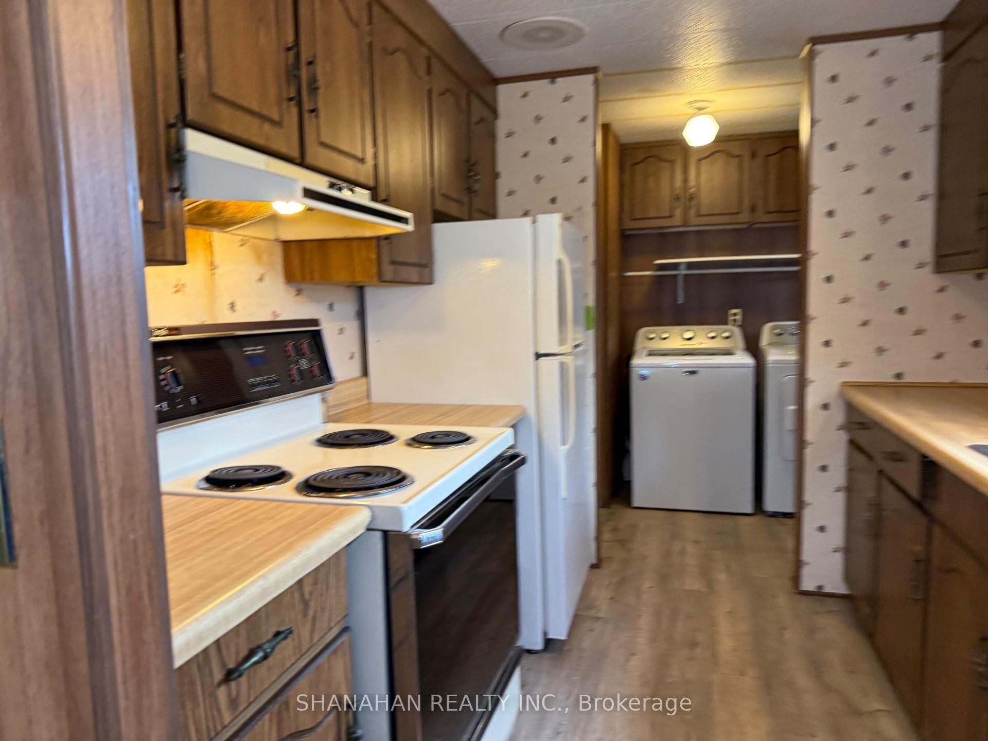 Photo 14 of 10 Velma Street, Strathroy-Caradoc, Rural Strathroy-Caradoc — HOMEH