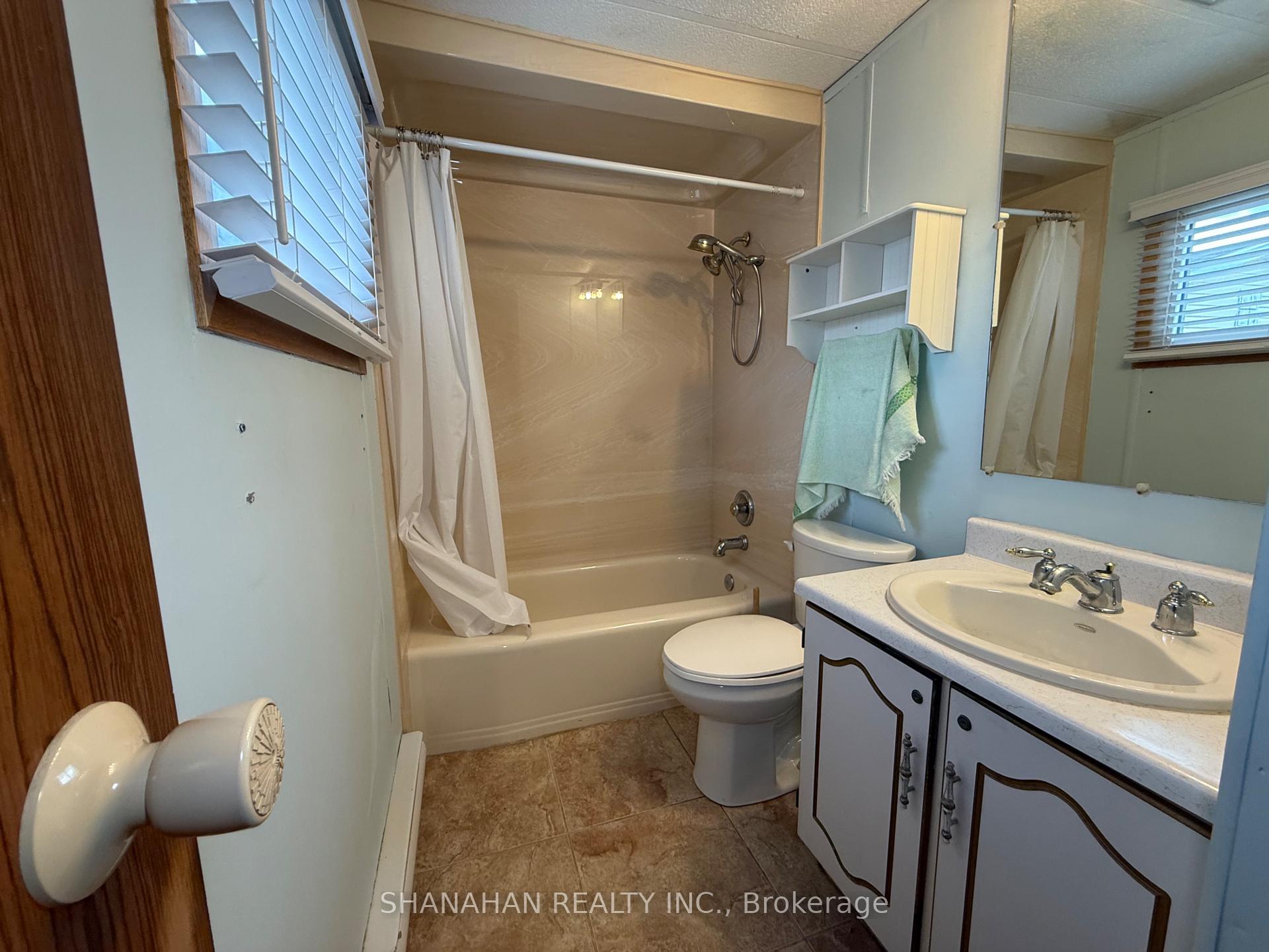 Photo 23 of 10 Velma Street, Strathroy-Caradoc, Rural Strathroy-Caradoc — HOMEH