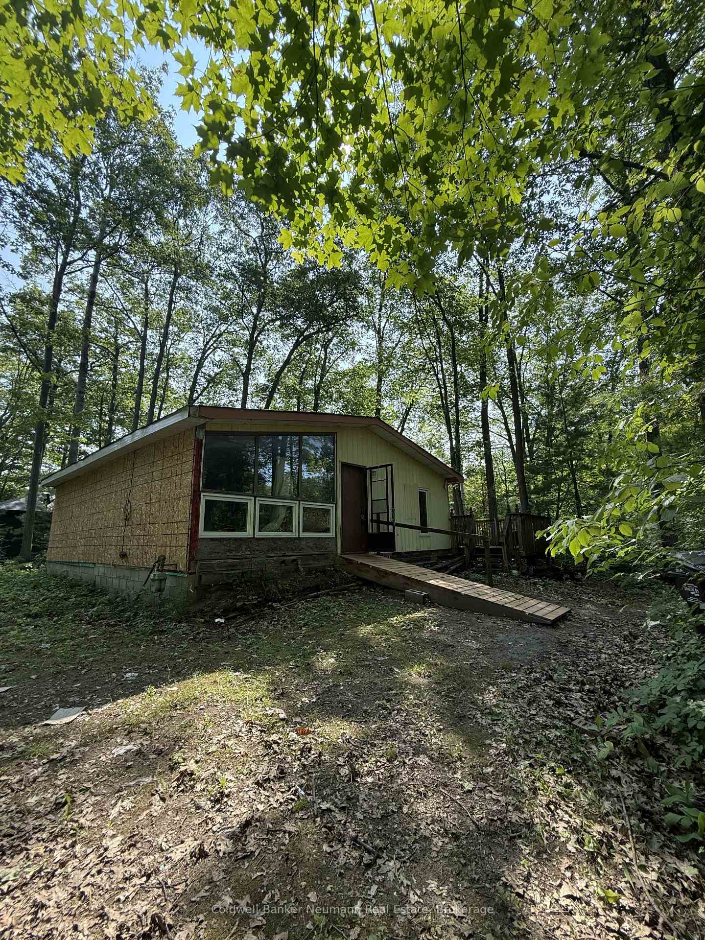 Photo of 808 Oxbow Park Drive