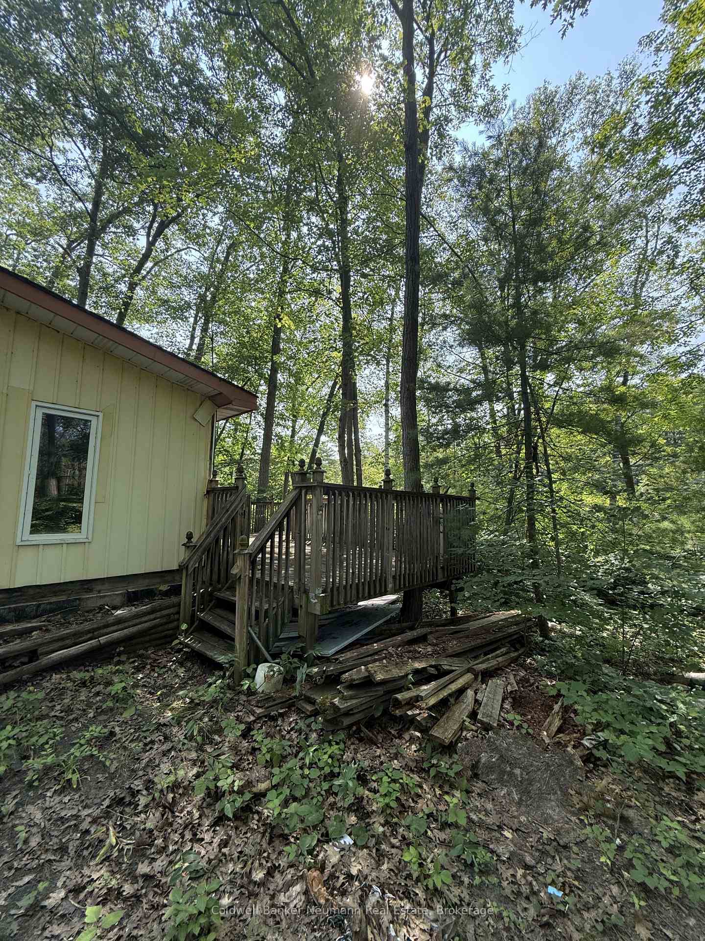 Photo 3 of 808 Oxbow Park Drive, Wasaga Beach — HOMEH