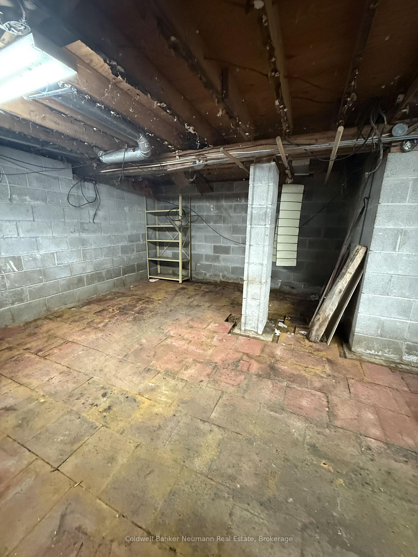 Photo 21 of 808 Oxbow Park Drive, Wasaga Beach — HOMEH