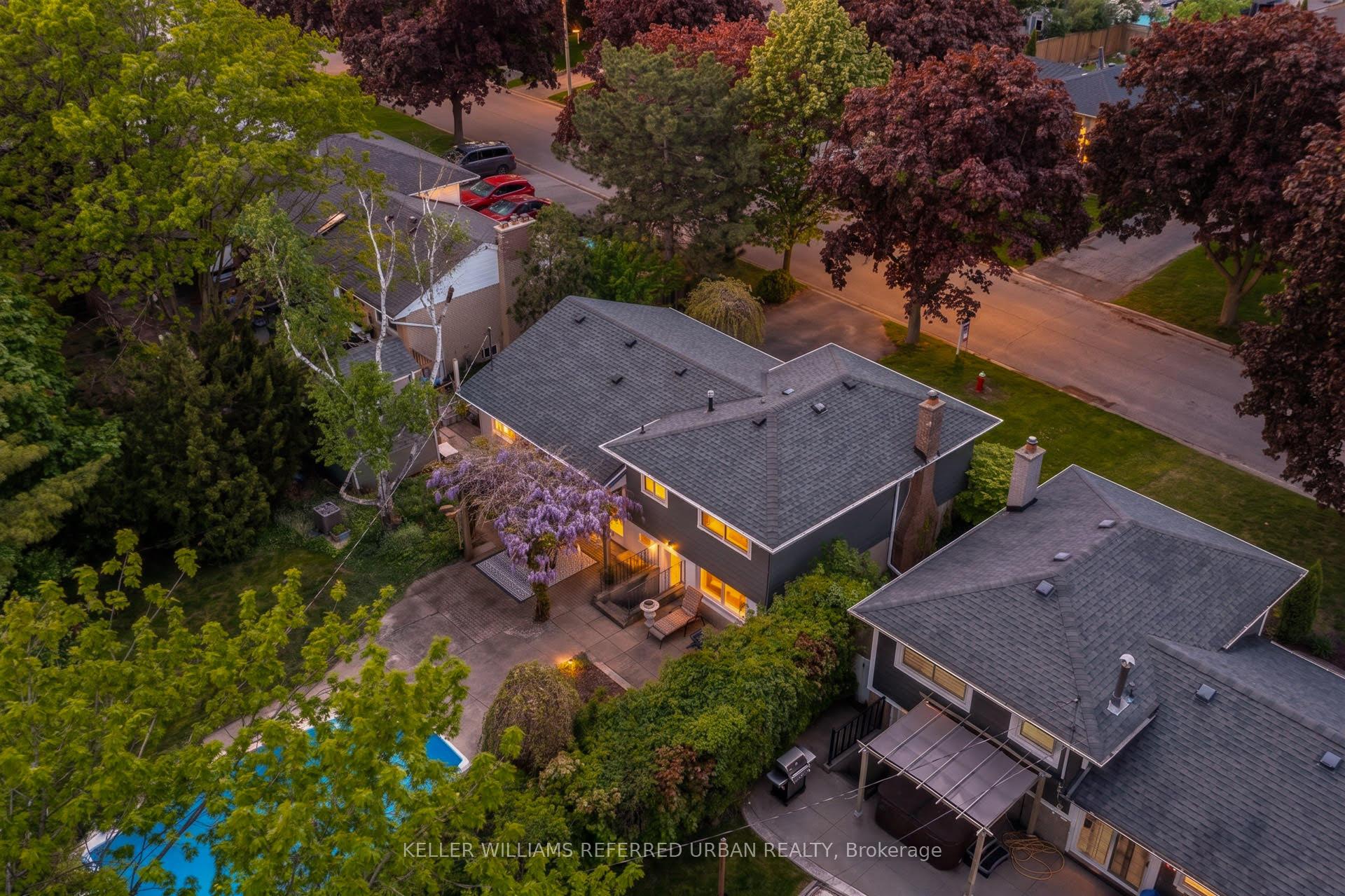 Photo 3 of 5171 Mulberry Drive, Burlington, Appleby — HOMEH