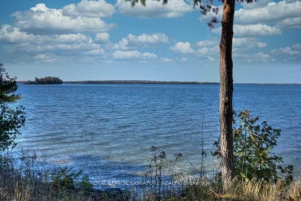 Photo 23 of 68 Rosedale Trail, Kawartha Lakes, Bexley — HOMEH