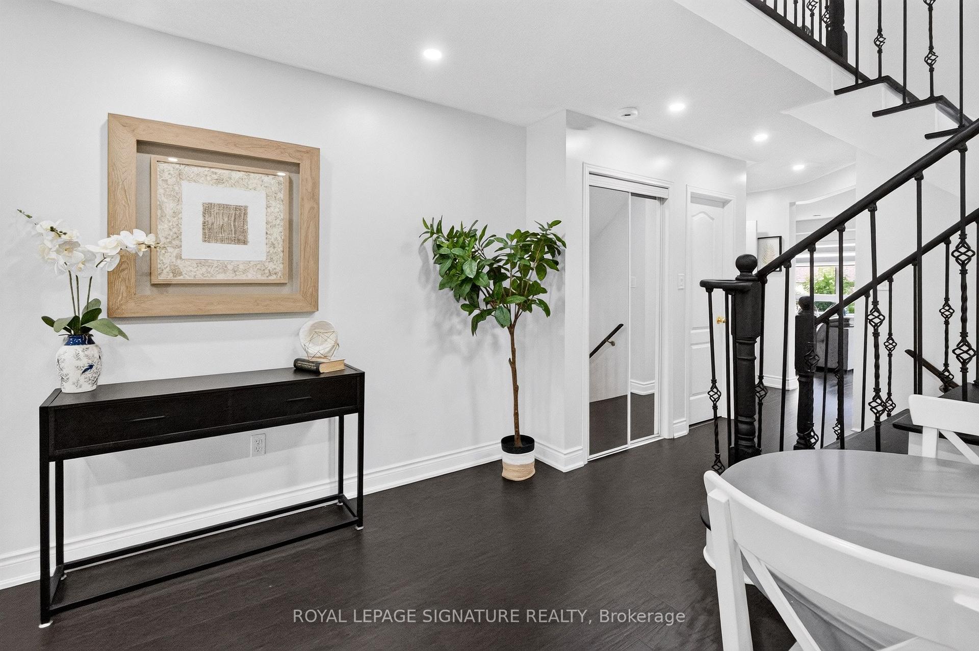 Photo 9 of 5910 Manzanillo Crescent, Mississauga, Churchill Meadows — HOMEH