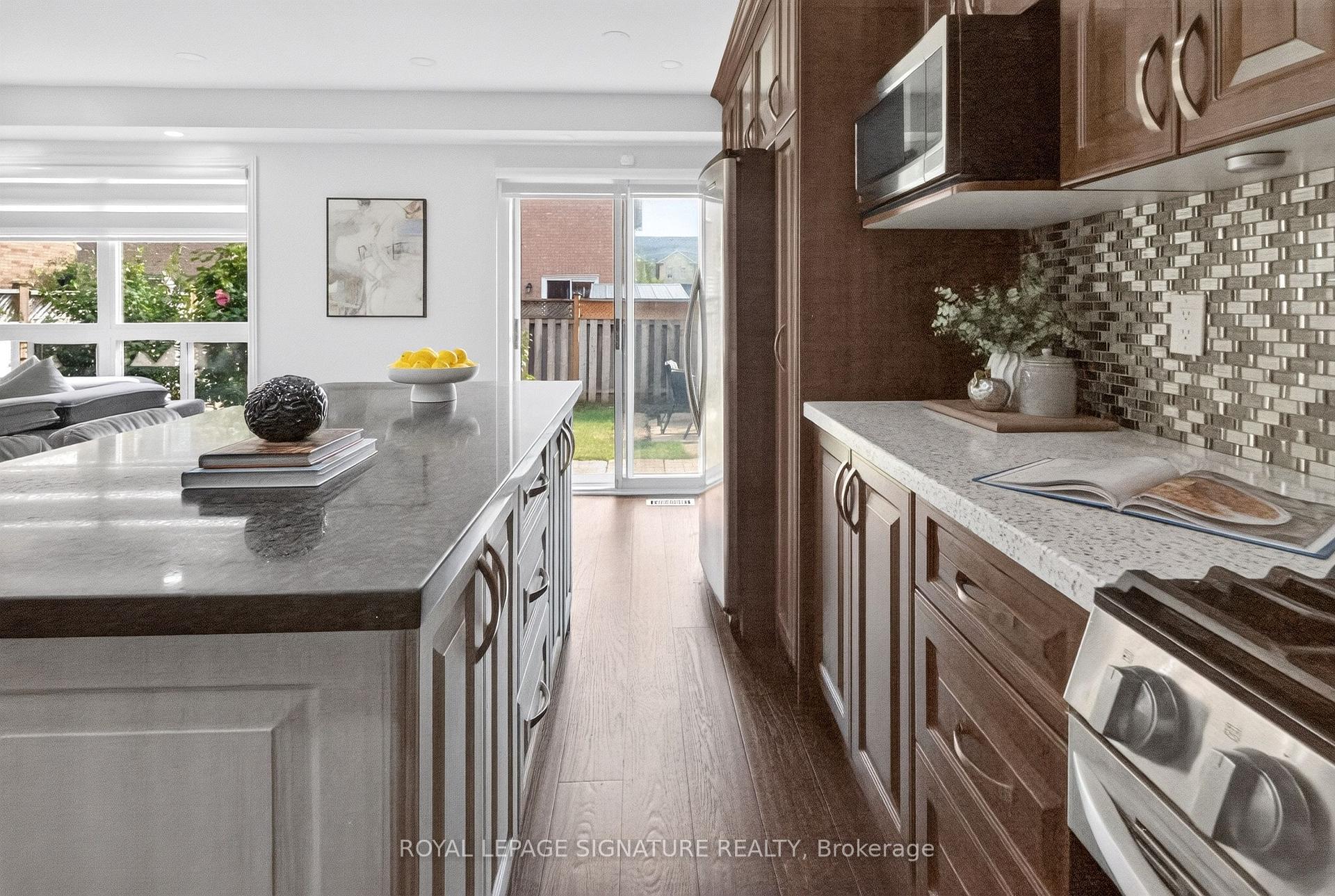 Photo 17 of 5910 Manzanillo Crescent, Mississauga, Churchill Meadows — HOMEH