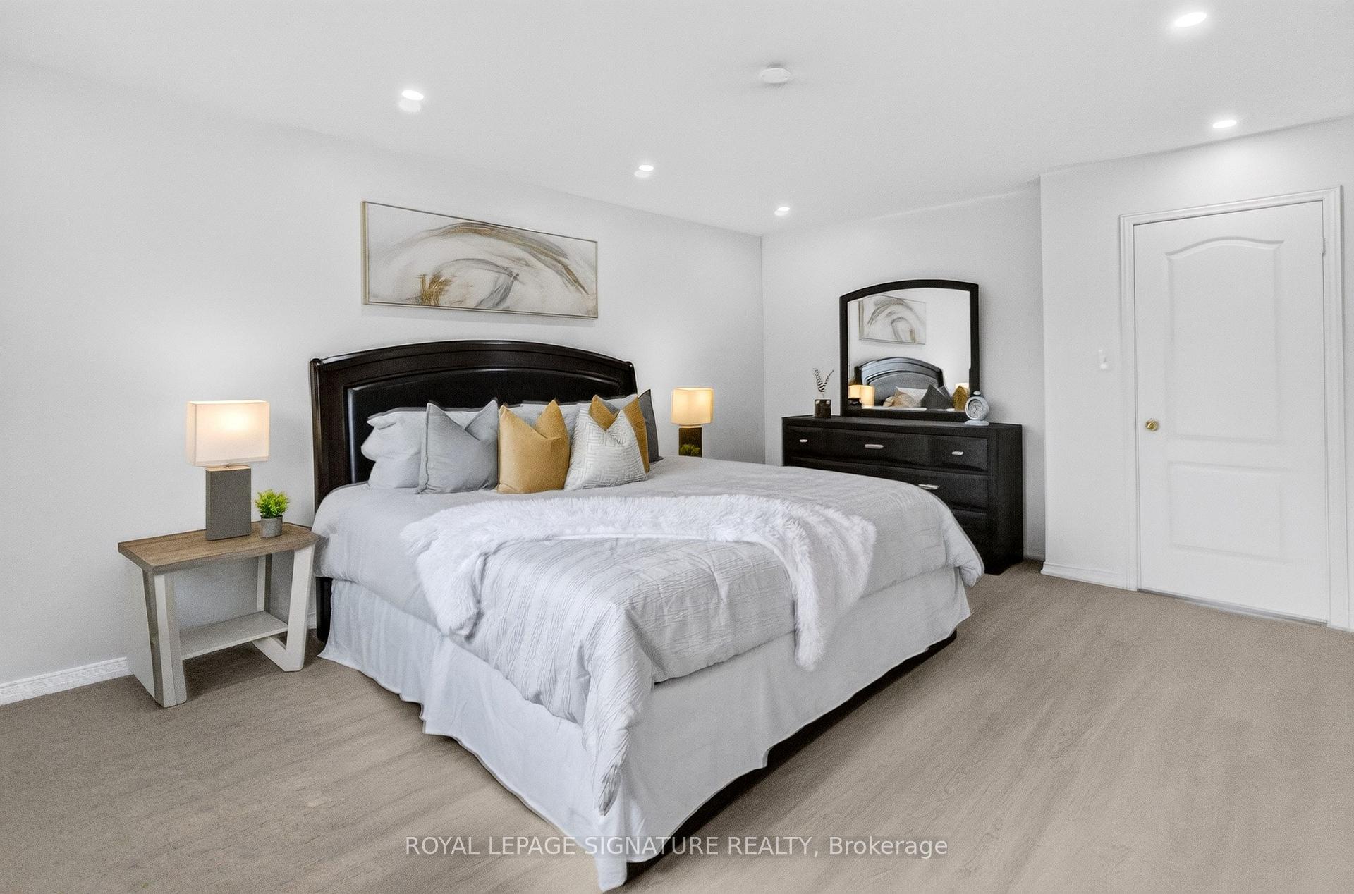 Photo 28 of 5910 Manzanillo Crescent, Mississauga, Churchill Meadows — HOMEH