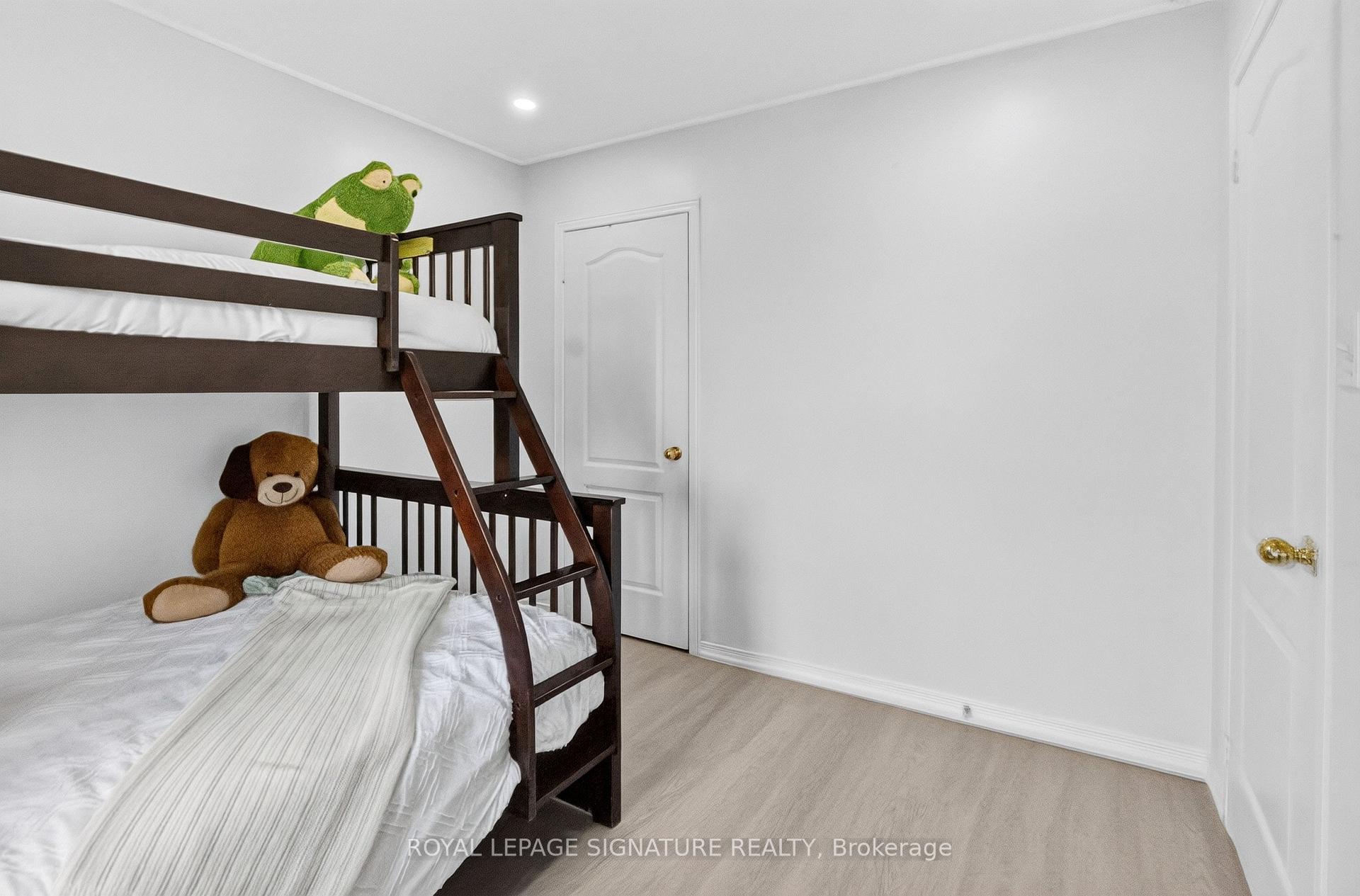 Photo 34 of 5910 Manzanillo Crescent, Mississauga, Churchill Meadows — HOMEH