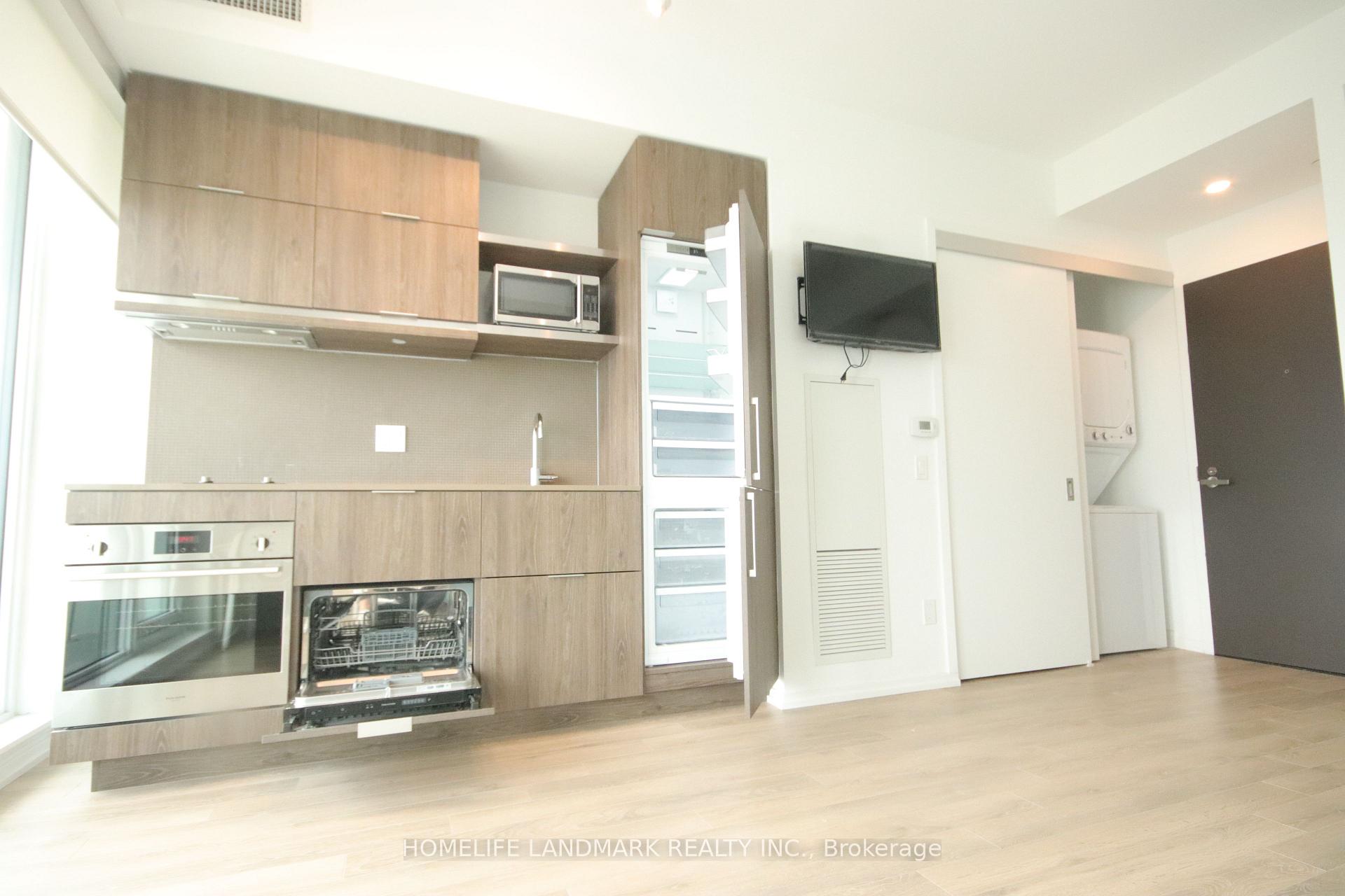Photo 5 of Unit 5508, 197 Yonge Street, Toronto, Church-Yonge Corridor — HOMEH