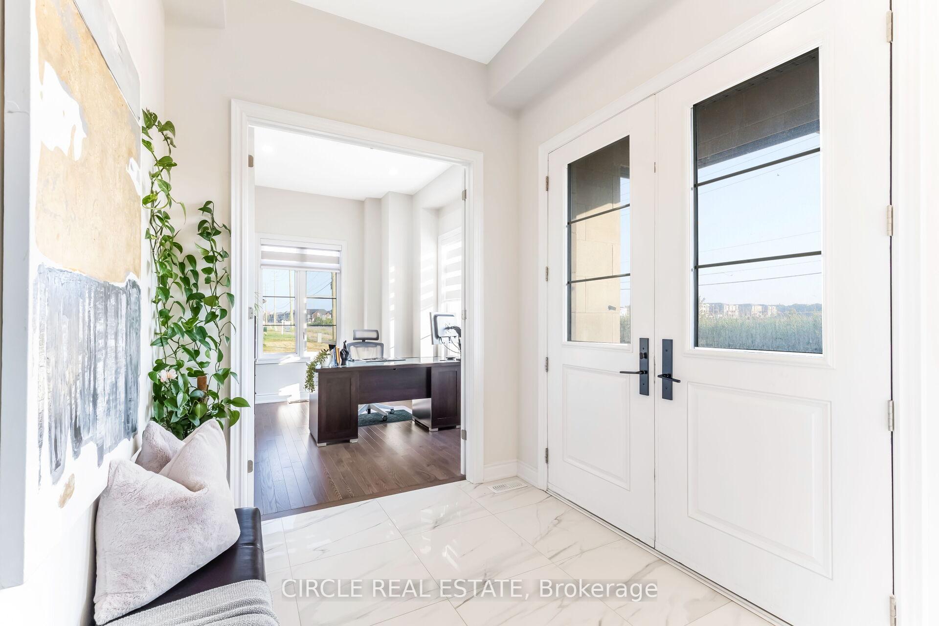 Photo 3 of 3419 Sixth Line, Oakville, Glenorchy — HOMEH