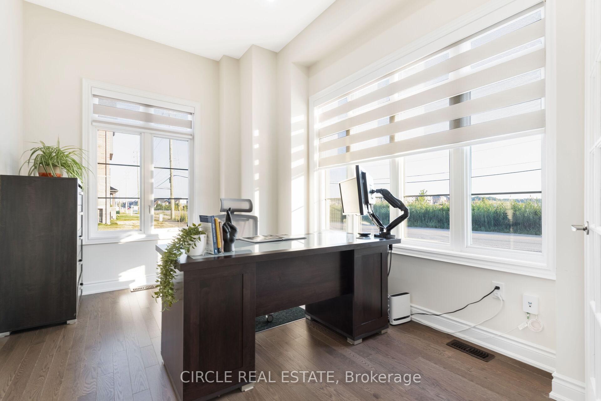 Photo 4 of 3419 Sixth Line, Oakville, Glenorchy — HOMEH