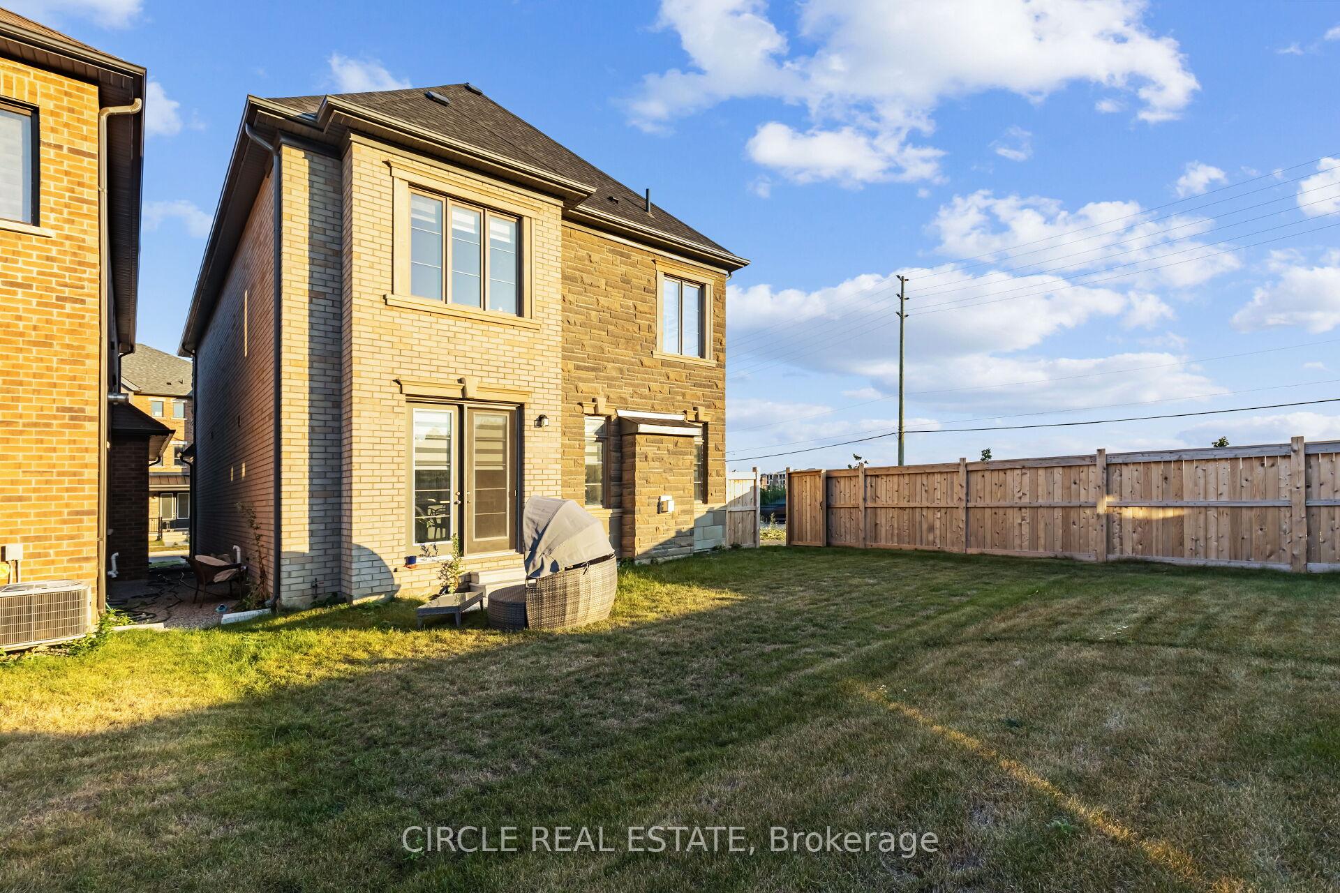 Photo 39 of 3419 Sixth Line, Oakville, Glenorchy — HOMEH