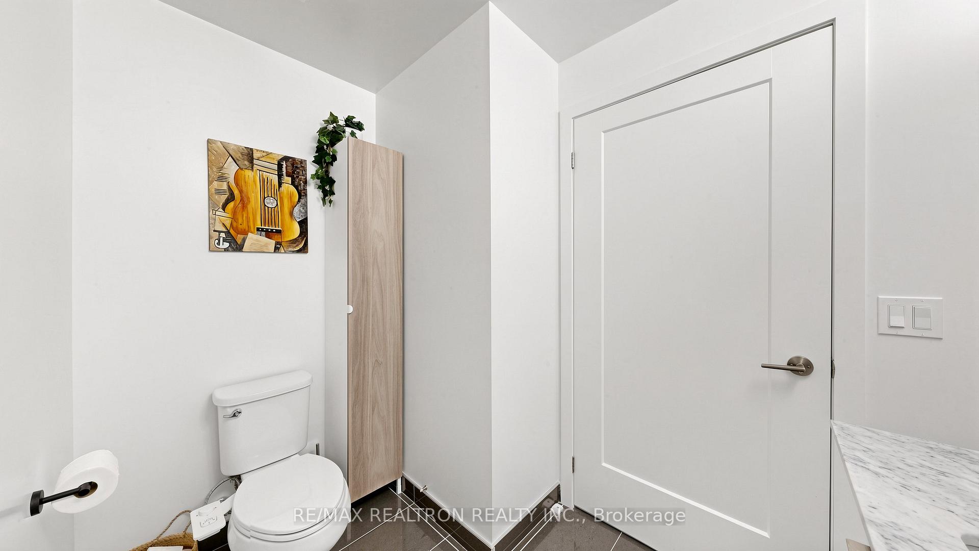 Photo 25 of Unit 216, 100 Eagle Rock Way, Vaughan, Rural Vaughan — HOMEH