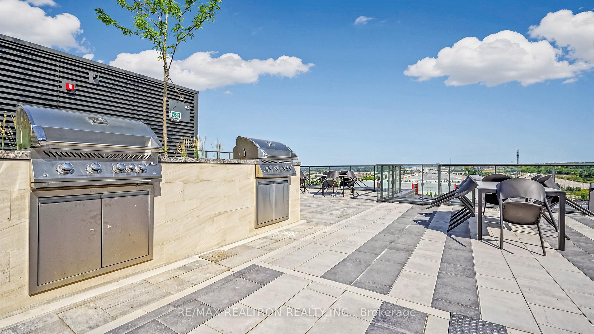 Photo 44 of Unit 216, 100 Eagle Rock Way, Vaughan, Rural Vaughan — HOMEH