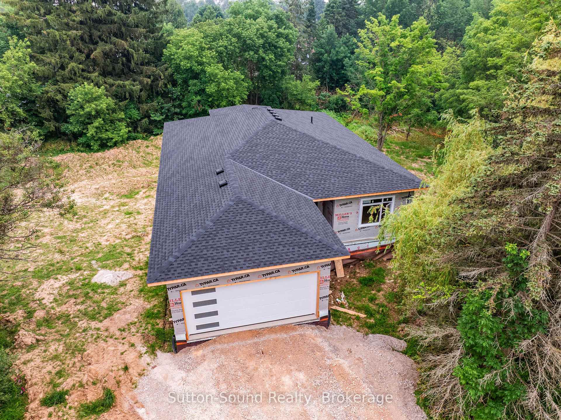 Photo 2 of 791 23rd Street W, Owen Sound — HOMEH