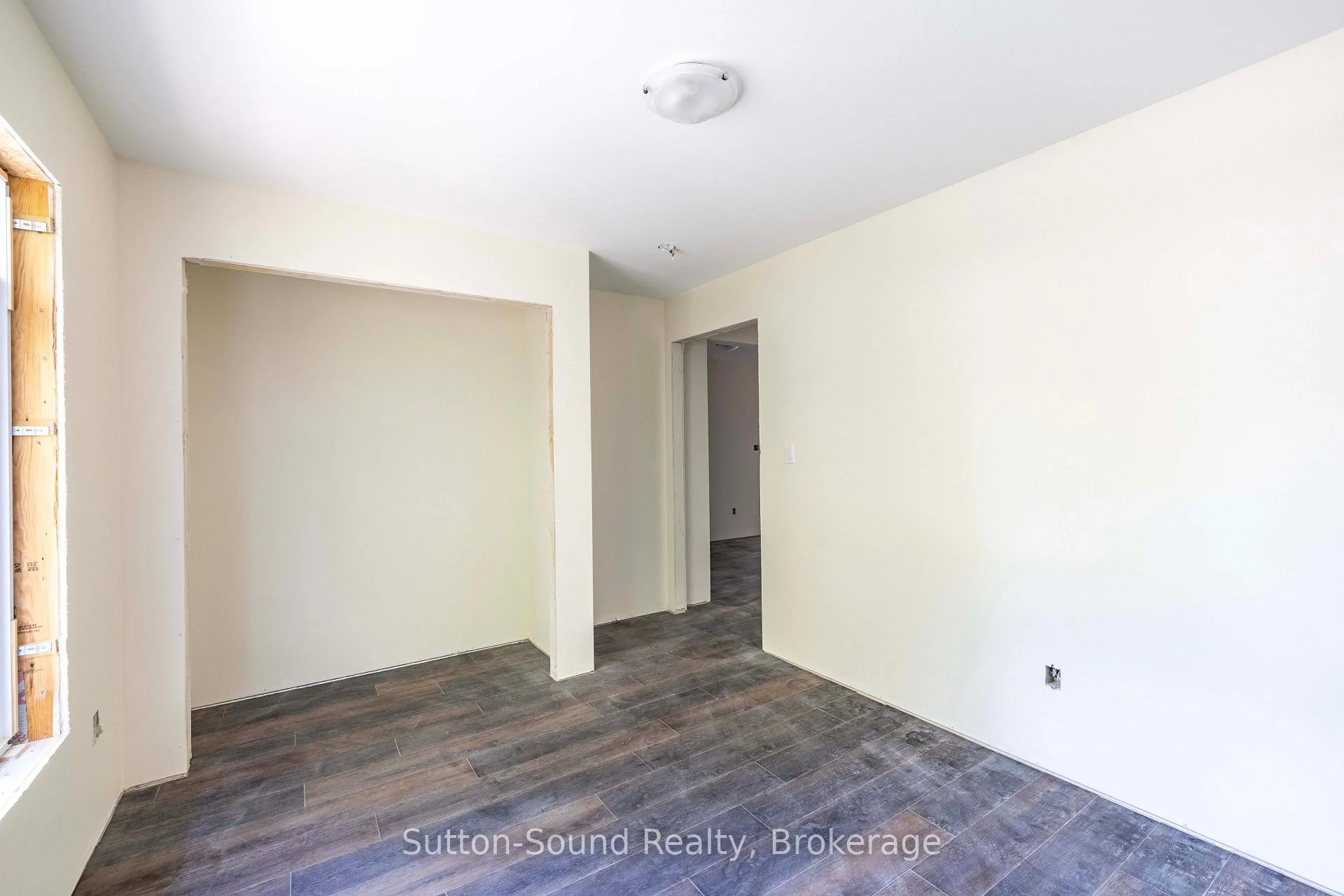 Photo 18 of 791 23rd Street W, Owen Sound — HOMEH
