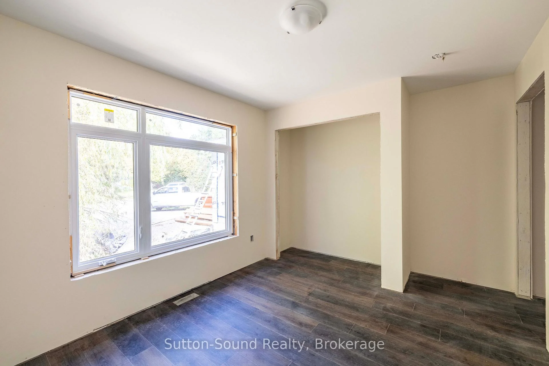 Photo 21 of 791 23rd Street W, Owen Sound — HOMEH