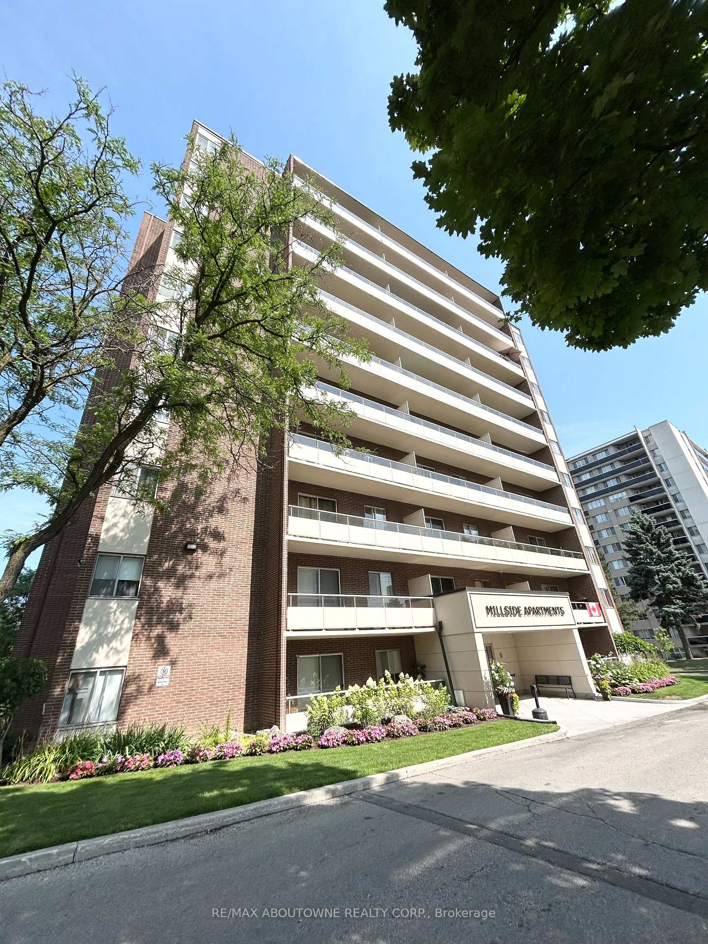 Photo 2 of Unit 1008, 101 Millside Drive, Milton, Old Milton — HOMEH