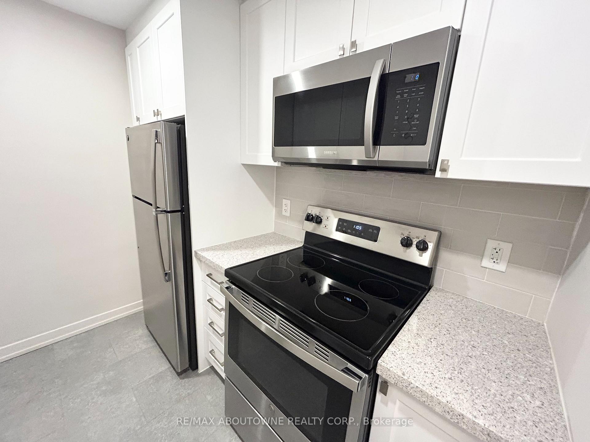 Photo 7 of Unit 1008, 101 Millside Drive, Milton, Old Milton — HOMEH
