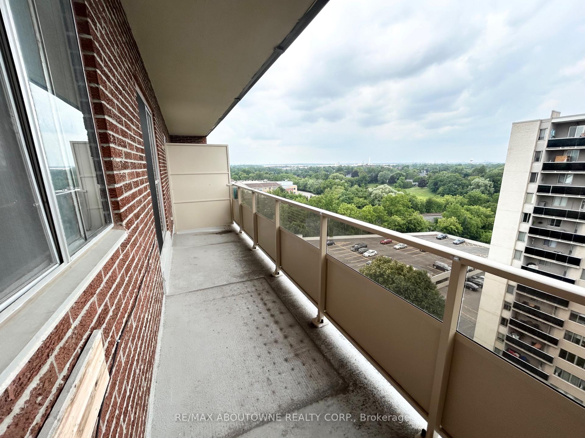 Photo 13 of Unit 1008, 101 Millside Drive, Milton, Old Milton — HOMEH