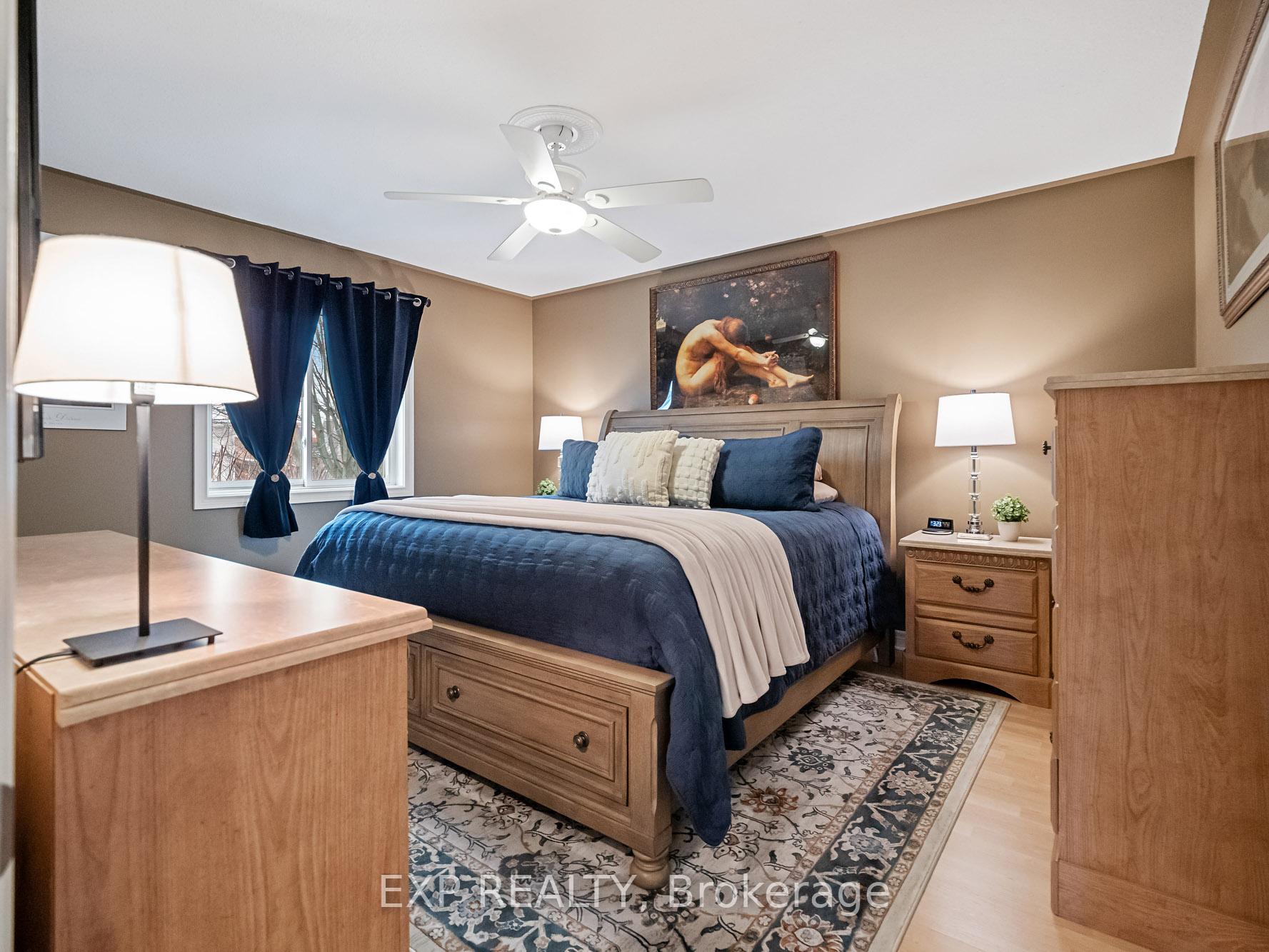 Photo 17 of 7090 Julie Drive, Niagara Falls, Forestview — HOMEH