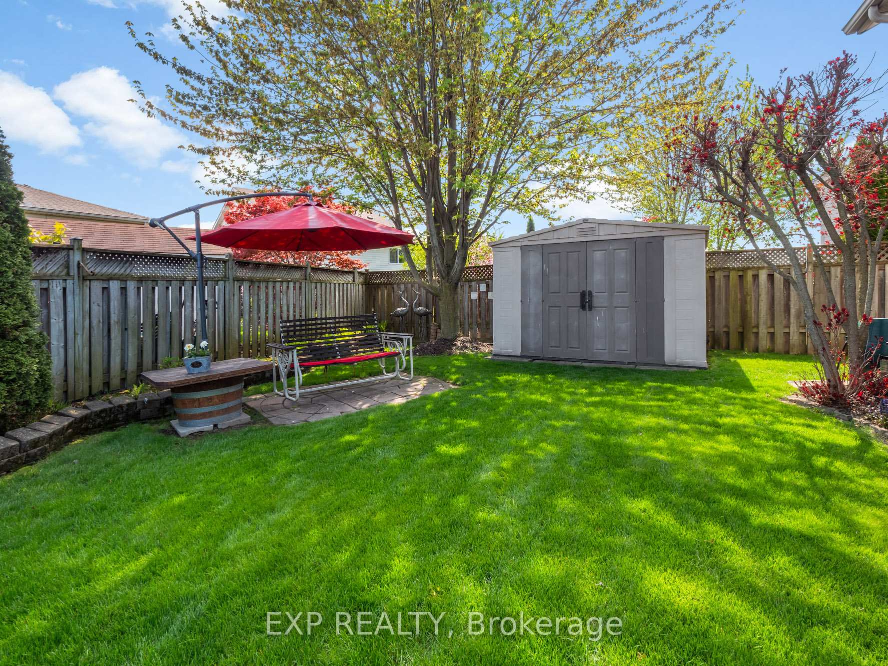 Photo 36 of 7090 Julie Drive, Niagara Falls, Forestview — HOMEH