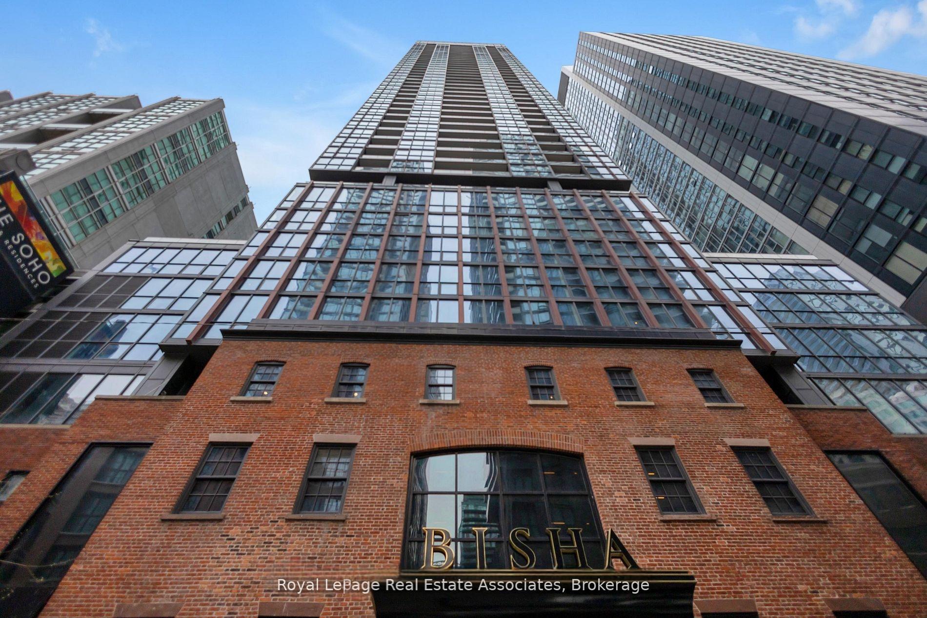 Front of Unit 1604, 88 Blue Jays Way