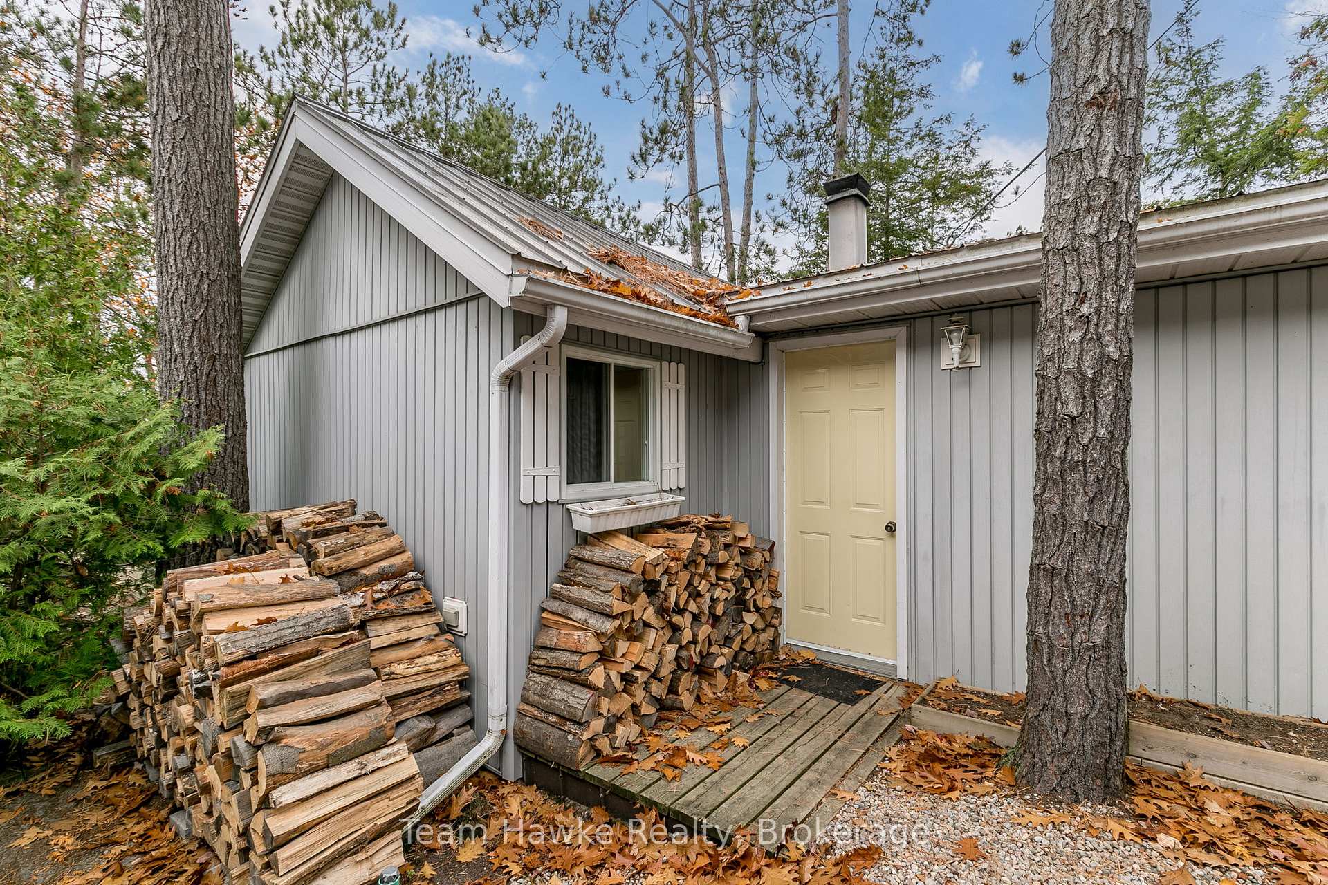 Photo 4 of 20 Scott Lane, Tiny, Rural Tiny — HOMEH