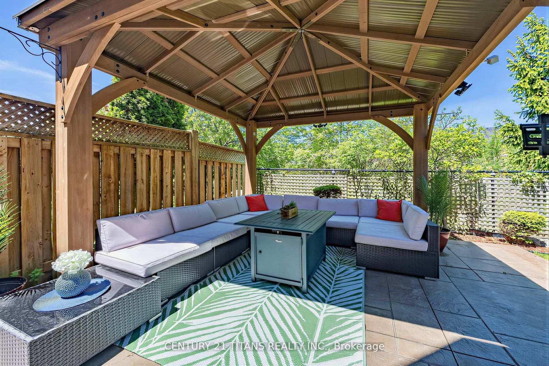 Photo 3 of 3865 Brinwood Gate, Mississauga, Churchill Meadows — HOMEH
