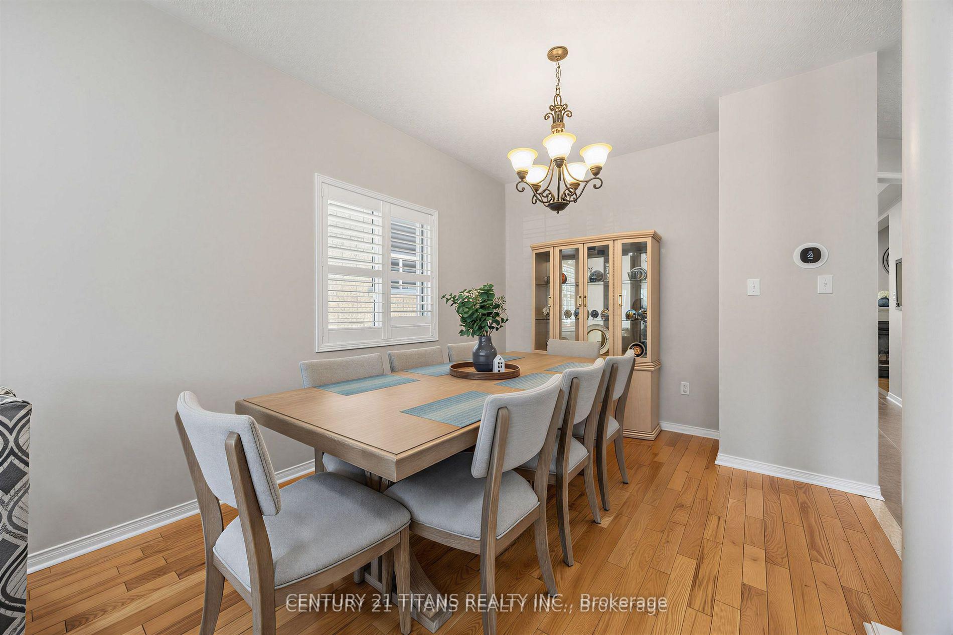 Photo 9 of 3865 Brinwood Gate, Mississauga, Churchill Meadows — HOMEH