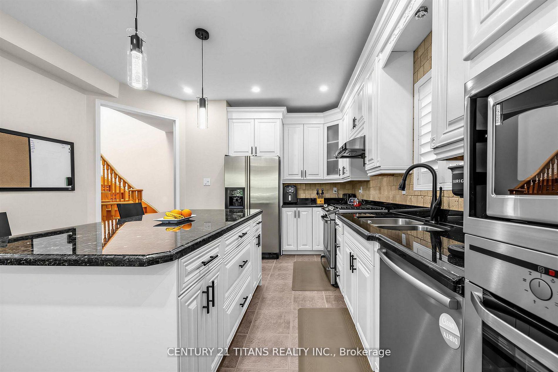 Photo 17 of 3865 Brinwood Gate, Mississauga, Churchill Meadows — HOMEH