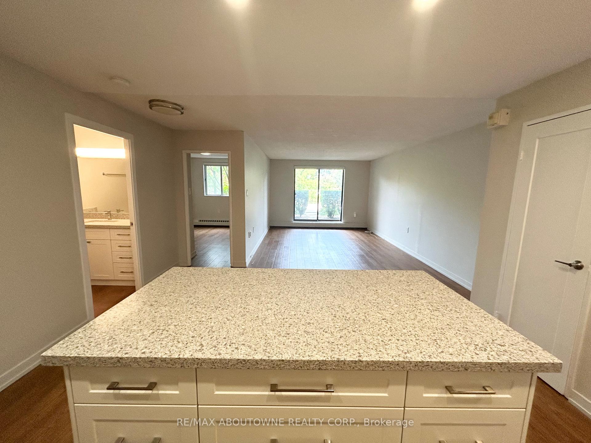 Photo 10 of Unit 105, 82 Millside Drive, Milton, Old Milton — HOMEH