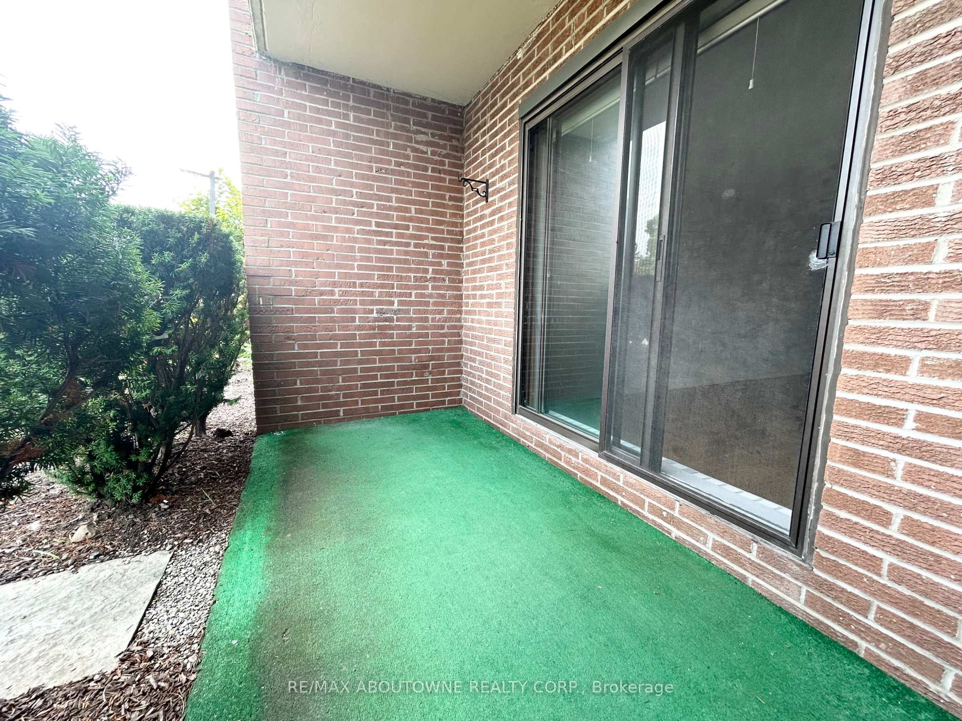 Photo 16 of Unit 105, 82 Millside Drive, Milton, Old Milton — HOMEH