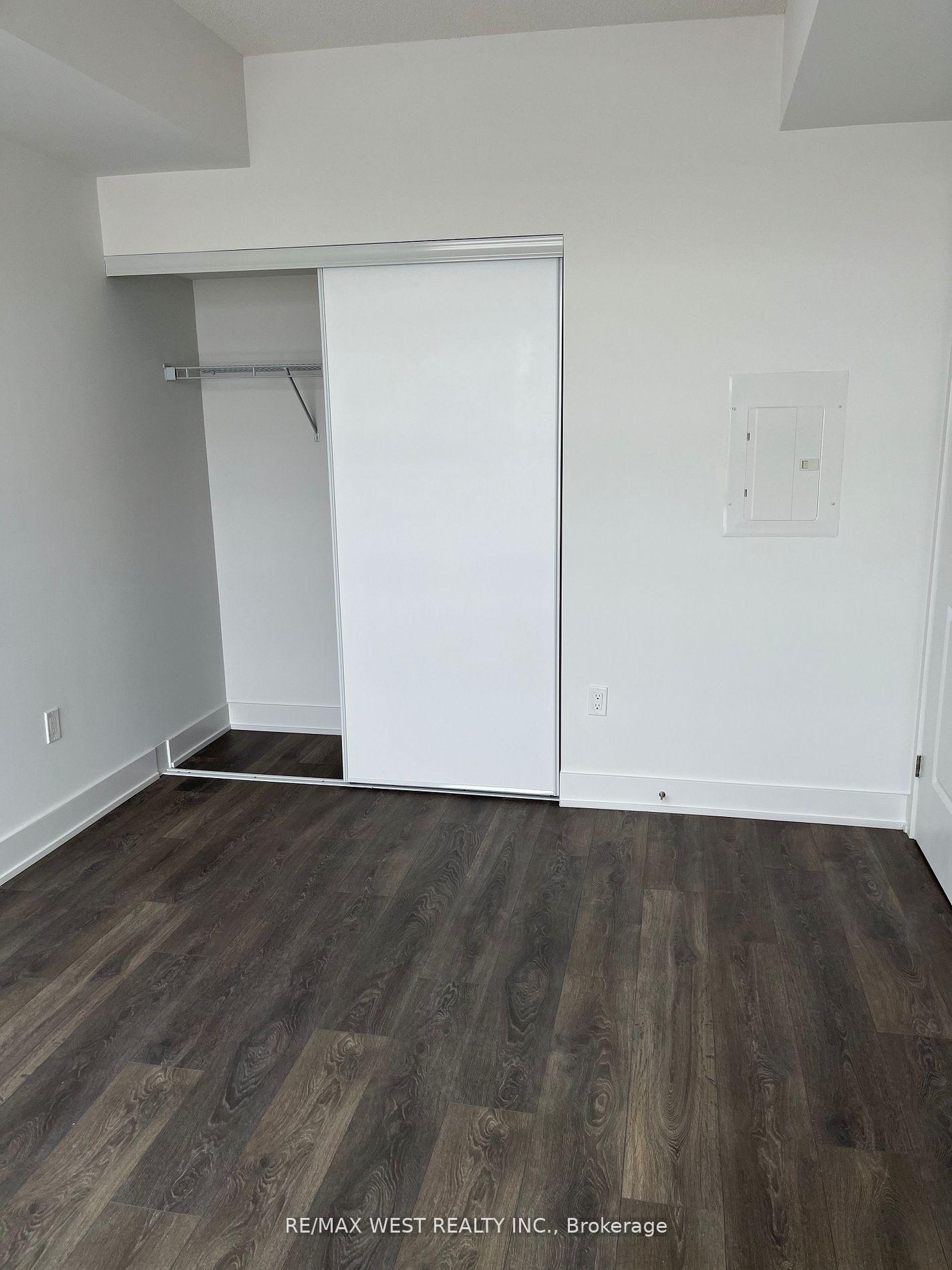 Photo 9 of Unit 506W, 202 Burhamthorpe Road E, Mississauga, City Centre — HOMEH