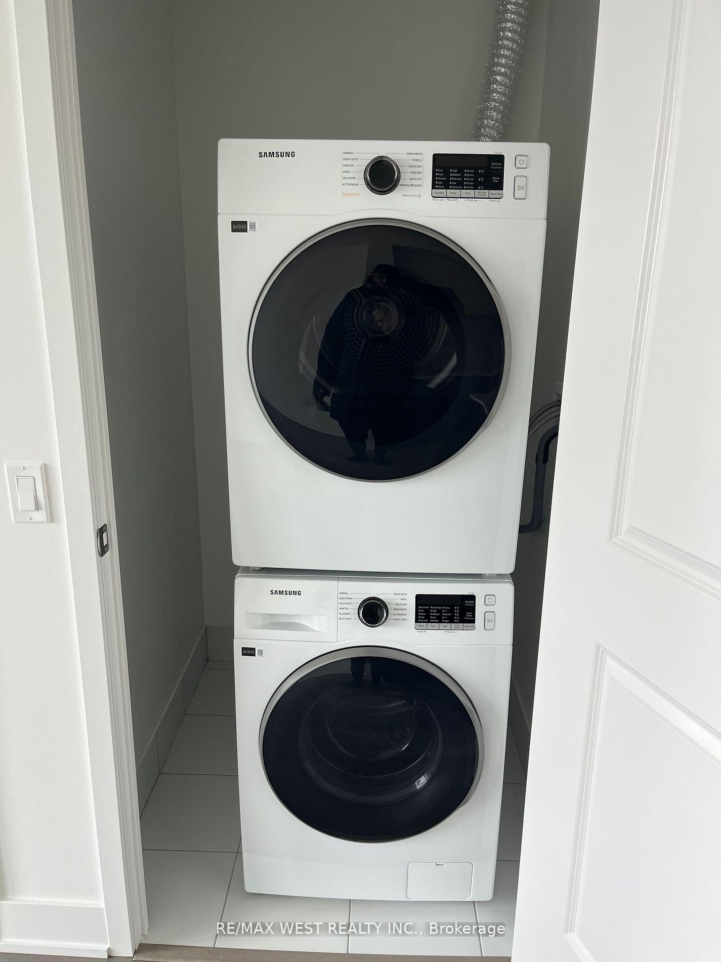 Photo 12 of Unit 506W, 202 Burhamthorpe Road E, Mississauga, City Centre — HOMEH