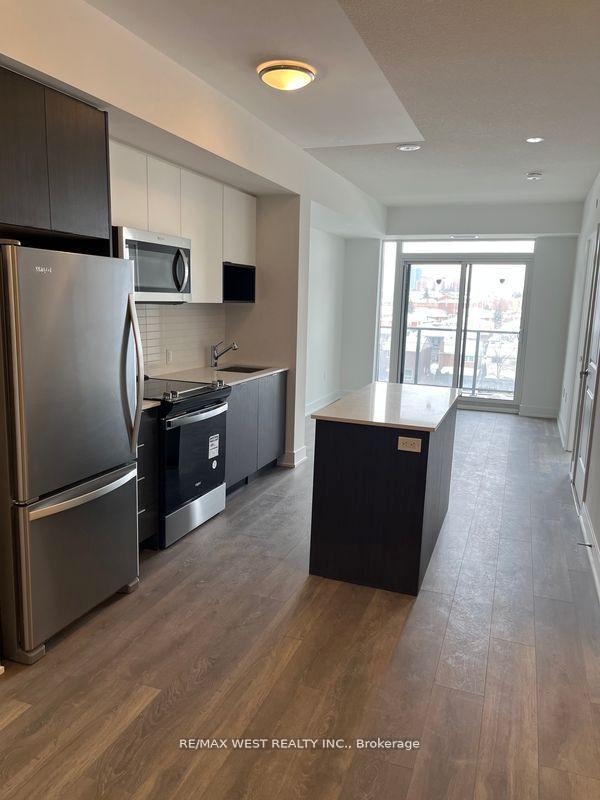 Photo 2 of Unit 506W, 202 Burhamthorpe Road E, Mississauga, City Centre — HOMEH