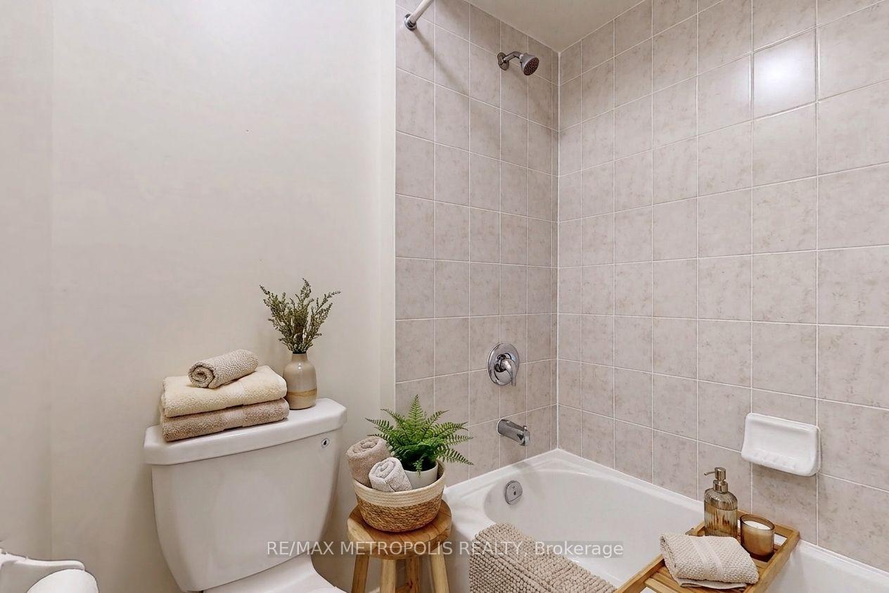 Photo 38 of 647 Fleetwood Drive, Oshawa, Eastdale — HOMEH