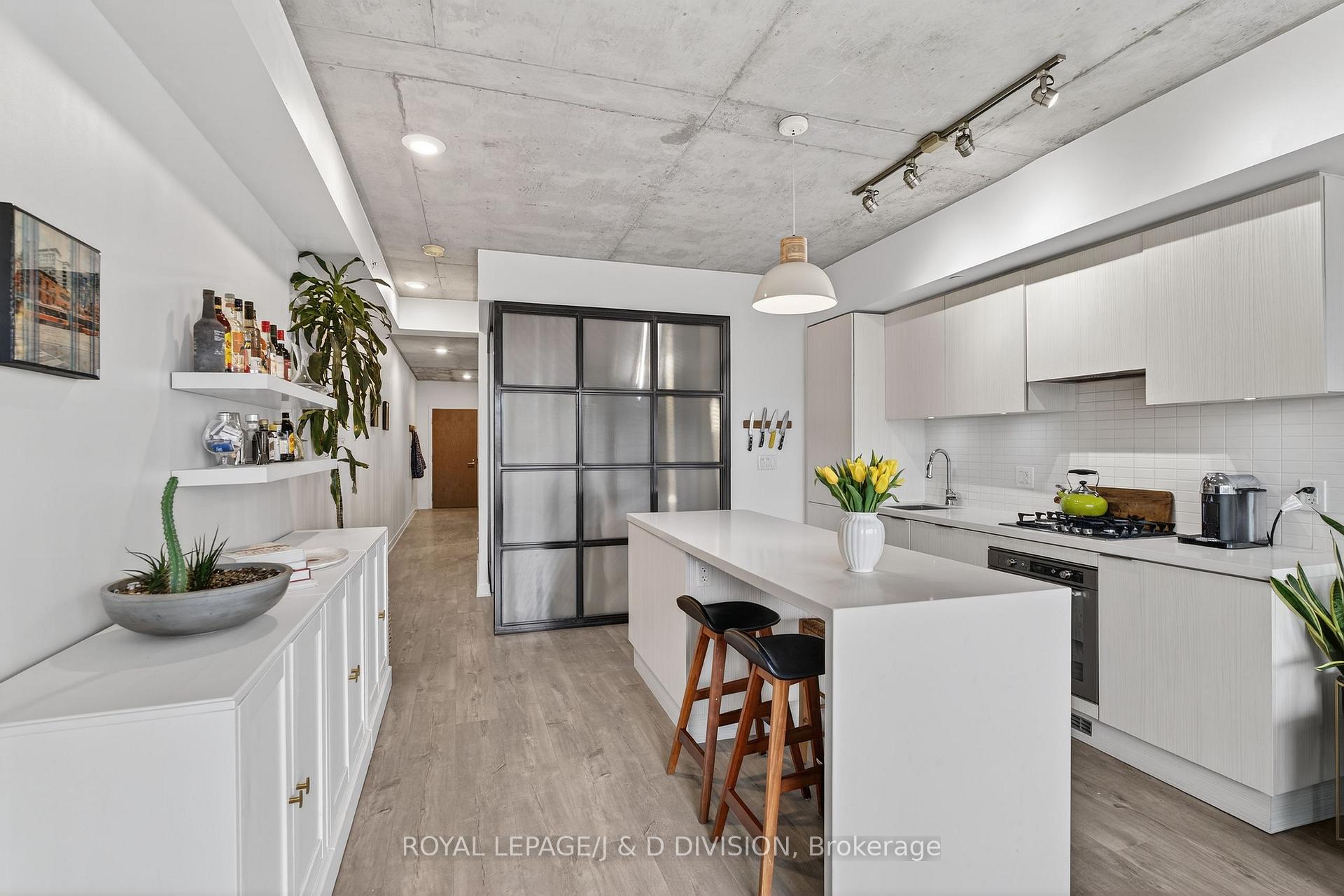 Photo 2 of Unit 322, 109 Ossington Avenue, Toronto, Trinity-Bellwoods — HOMEH