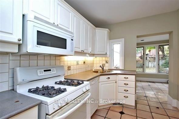 Photo 10 of 23 Bowood Avenue, Toronto, Lawrence Park North — HOMEH