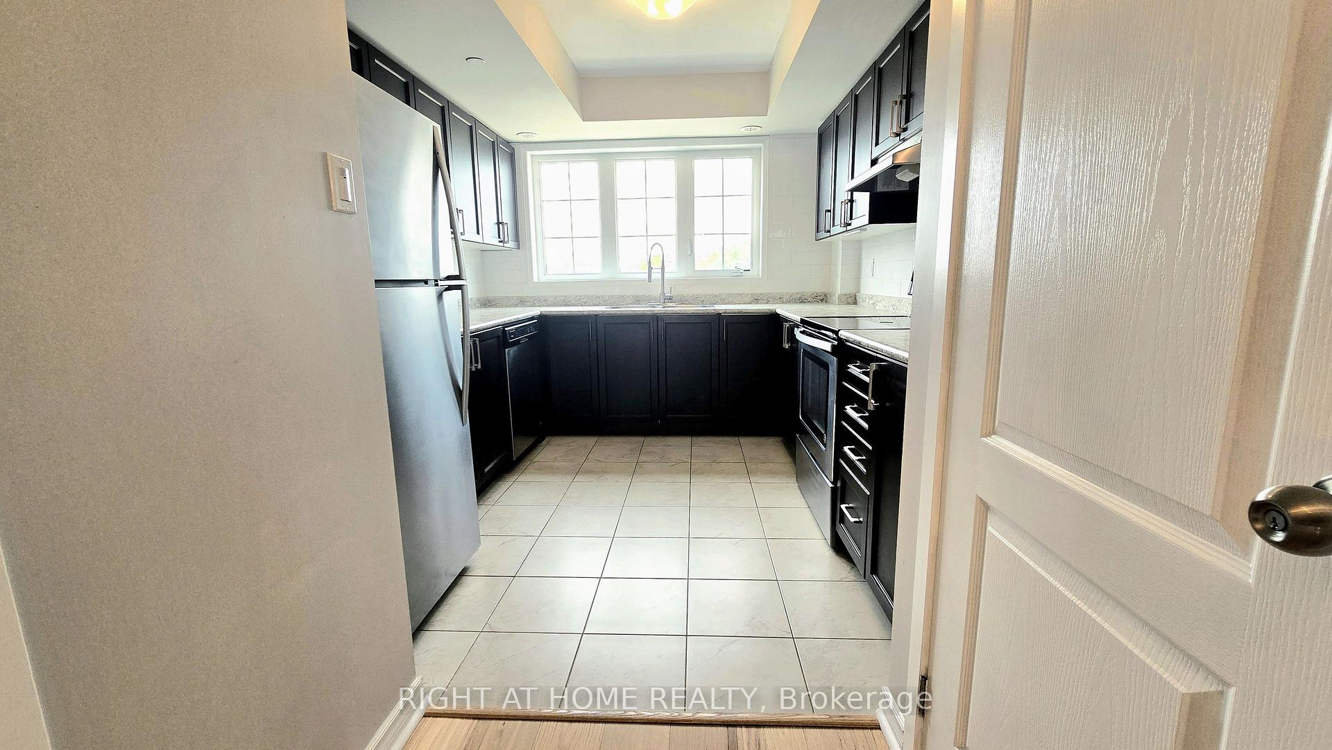 Photo 15 of Unit 341, 2358 Chevron Prince Path, Oshawa, Windfields — HOMEH