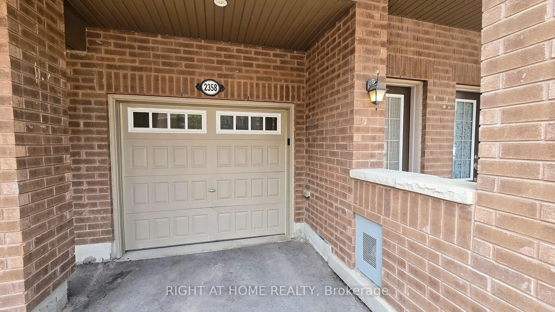 Photo 10 of Unit 341, 2358 Chevron Prince Path, Oshawa, Windfields — HOMEH