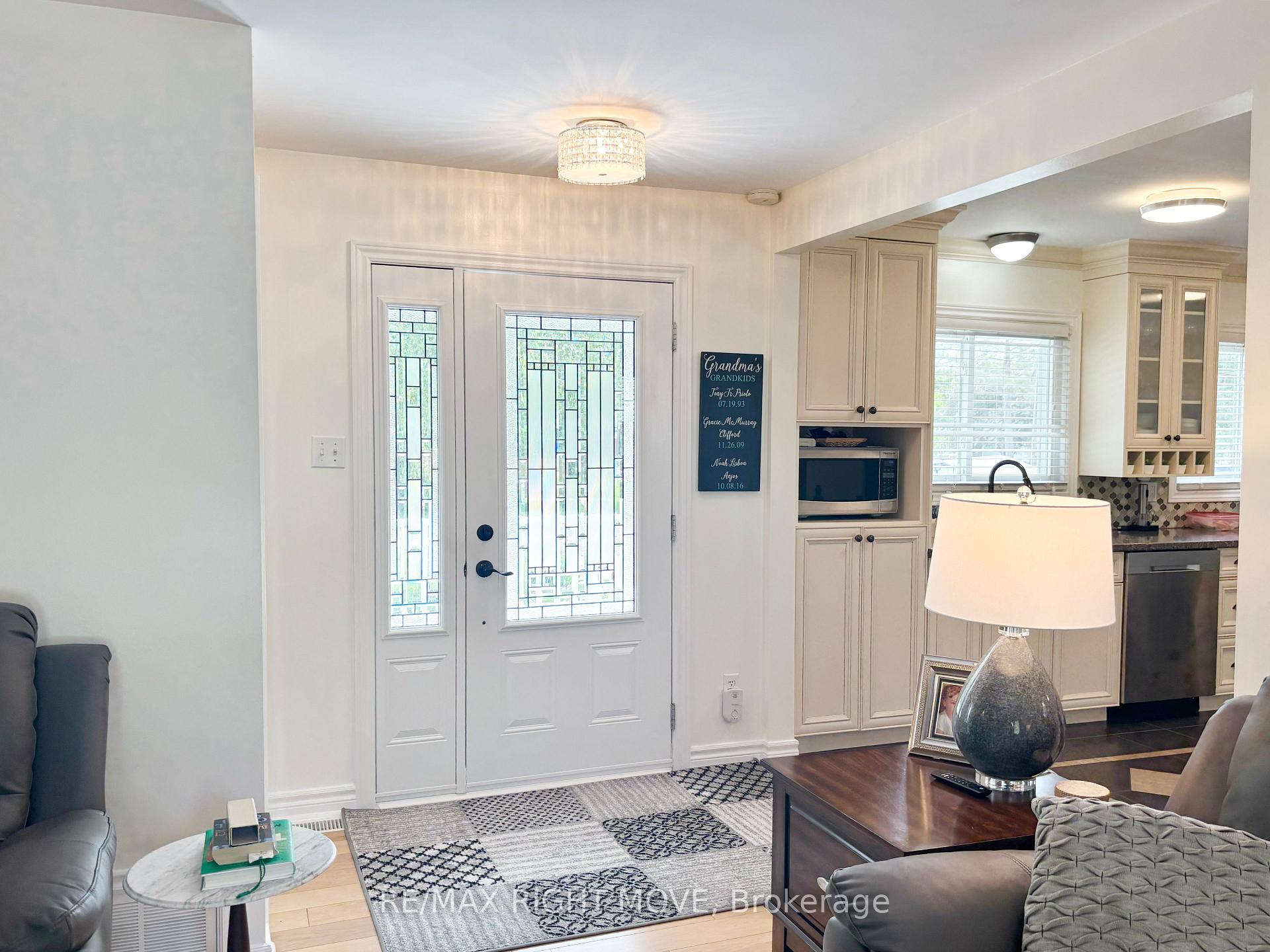 Photo 3 of 3705 Shadow Creek Road, Severn, West Shore — HOMEH