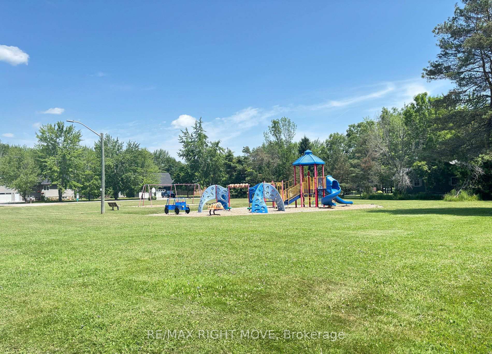 Photo 44 of 3705 Shadow Creek Road, Severn, West Shore — HOMEH