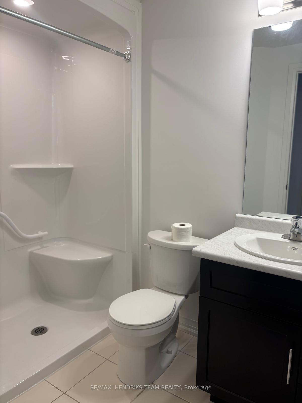 Photo 7 of Unit Basement Unit Only, 146 Bur Oak Drive, Thorold, Confederation Heights — HOMEH