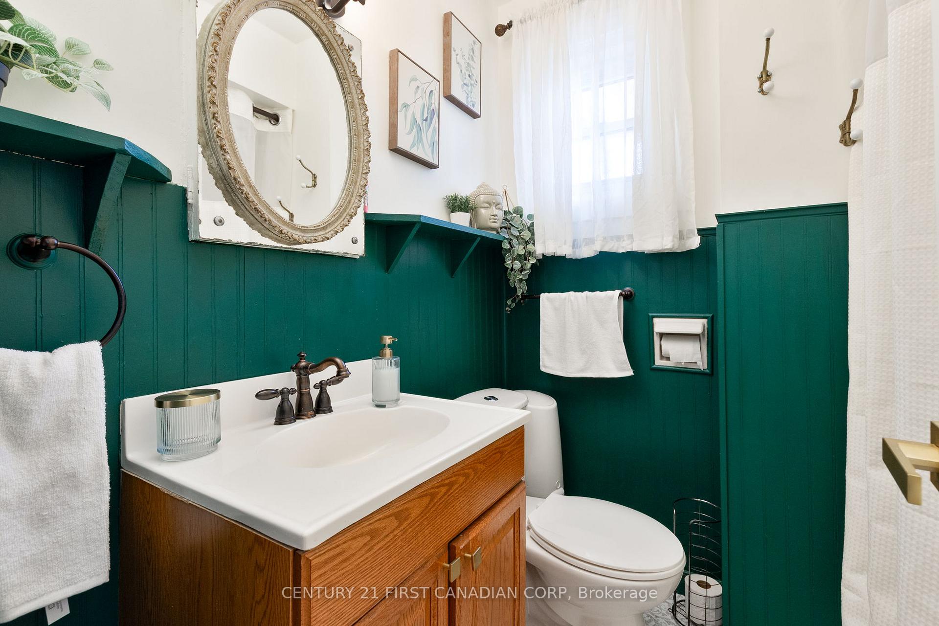 Photo 21 of 1 Fairview Avenue, St. Thomas — HOMEH